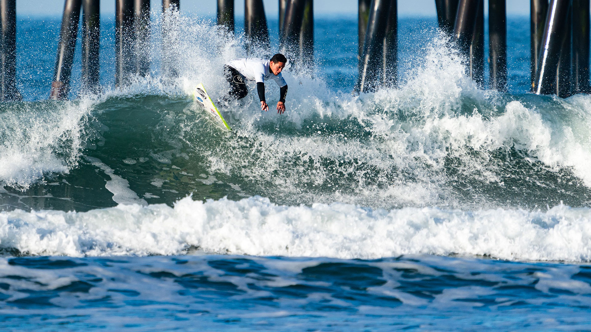 Brazil's Miguel Flavio rides a wave at the 2021 world championships at Pismo Beach (ISA/Ben Reed)