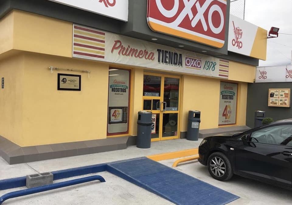 La primera tienda Oxxo abrió en 1978. 
