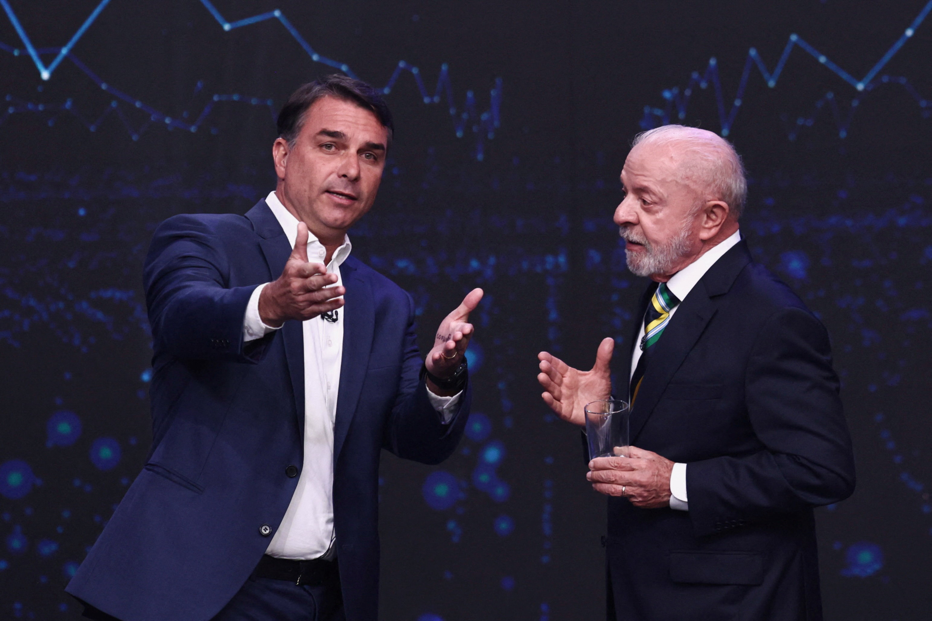 Las acusaciones de corrupci&oacute;n y la inseguridad marcaron el primer debate entre Lula y Fl&aacute;vio Bolsonaro antes del balotaje en Brasil