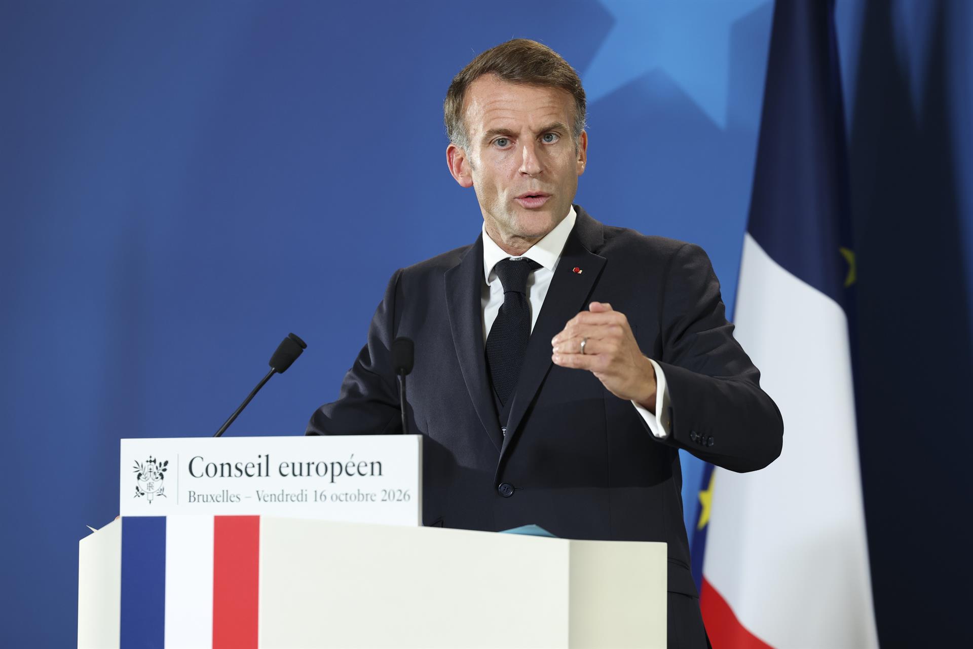 Emmanuel Macron advirtió que los autores de las violentas protestas en Francia "serán perseguidos y castigados"