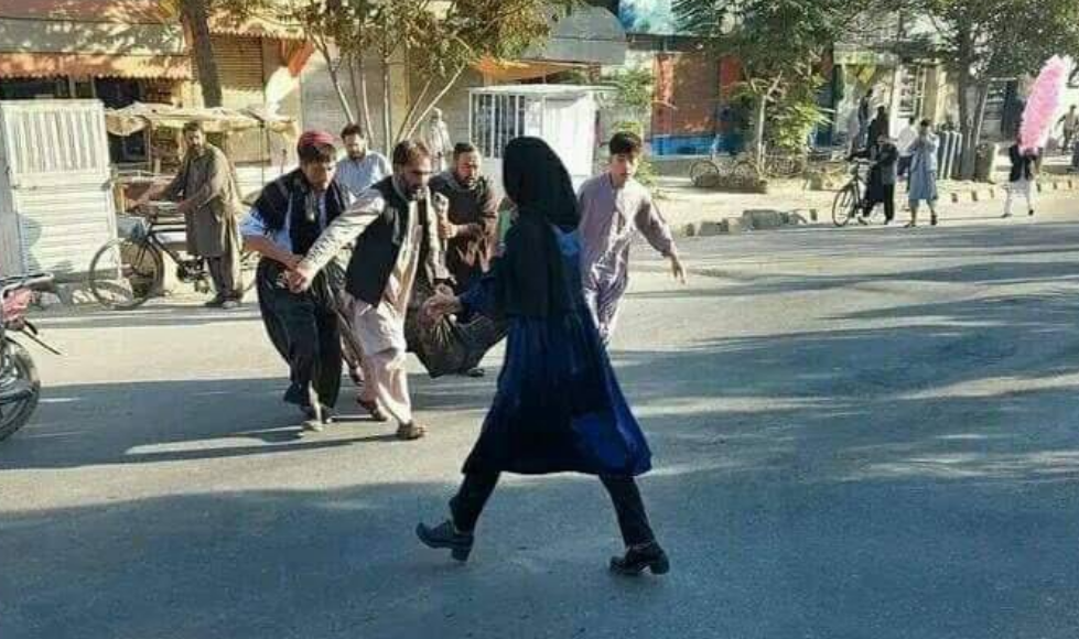 19 muertos y 27 heridos dejó un ataque suicida en un centro de estudiantes de Kabul