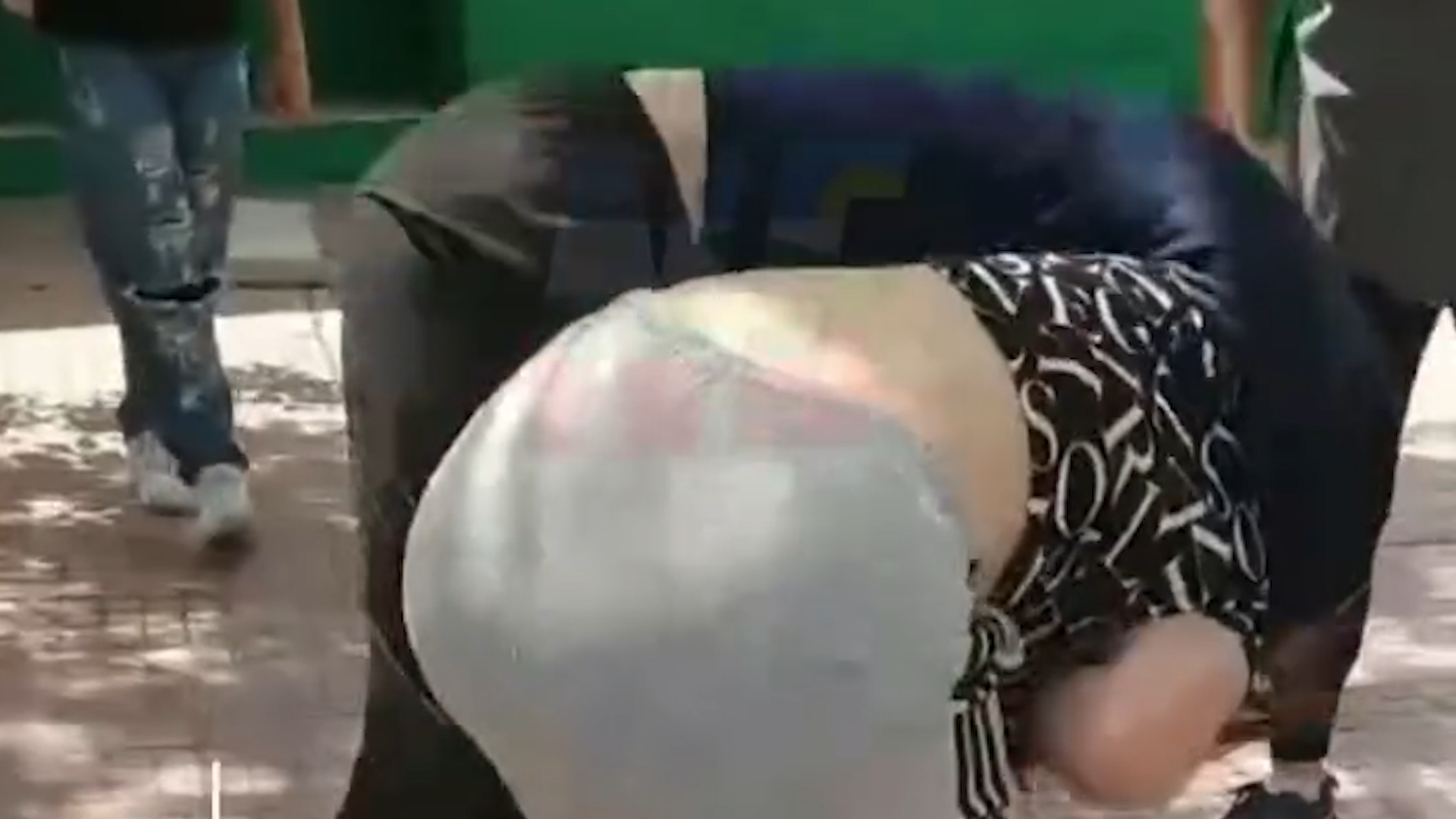 La Cruz Roja repudió el “inaceptable” montaje de Hamas en la entrega de los restos de un rehén y exigió respeto al derecho humanitario