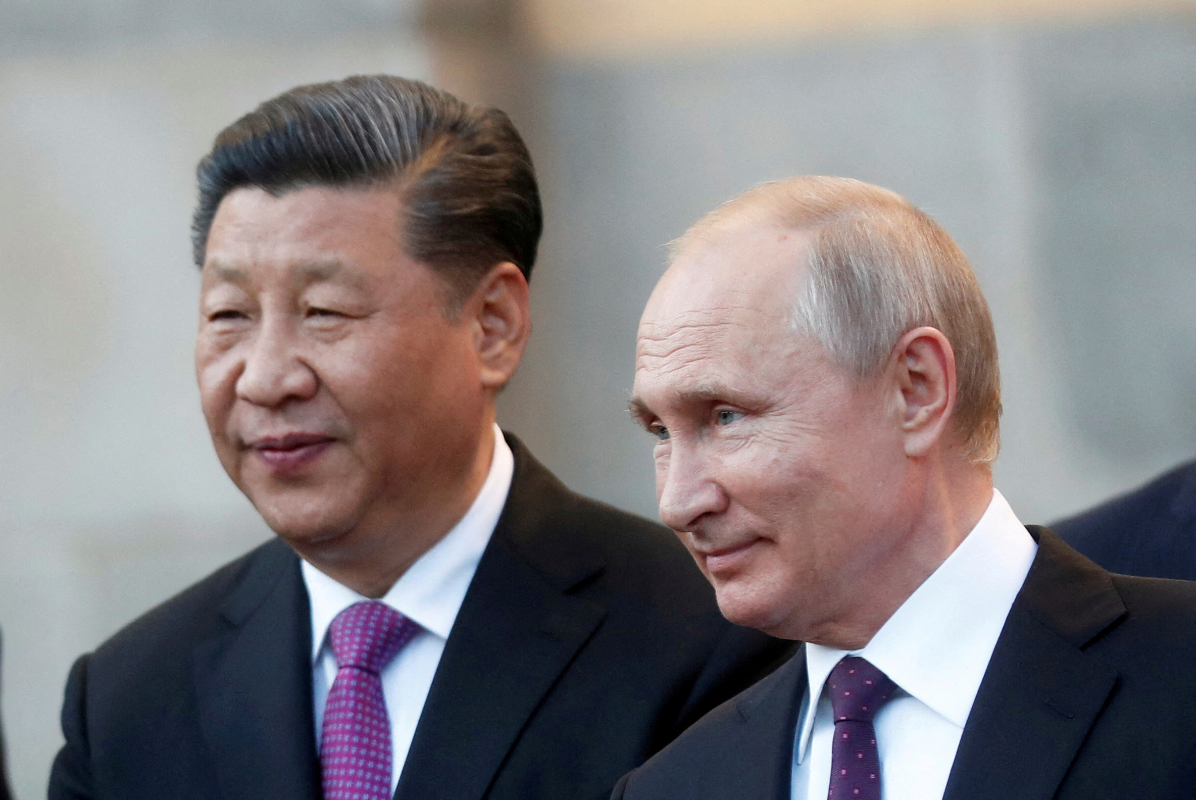 Xi se ha reunido en varias ocasiones con Vladimir Putin. Antes de la invasión de febrero de 2020 ambos líderes emitieron una declaración conjunta diciendo que sus gobiernos tenían una “amistad sin límites”. (Maxim Shipenkov/Pool via Reuters/File Photo/File Photo