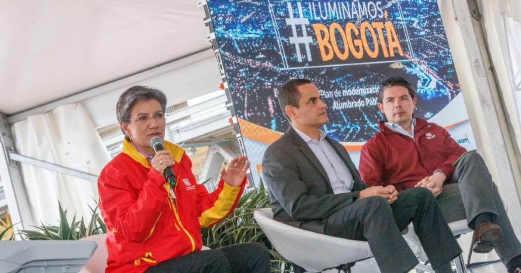 La alcaldesa de Bogotá, Claudia López, durante la presentación del plan #IluminamosBogotá. Foto: Alcaldía de Bogotá