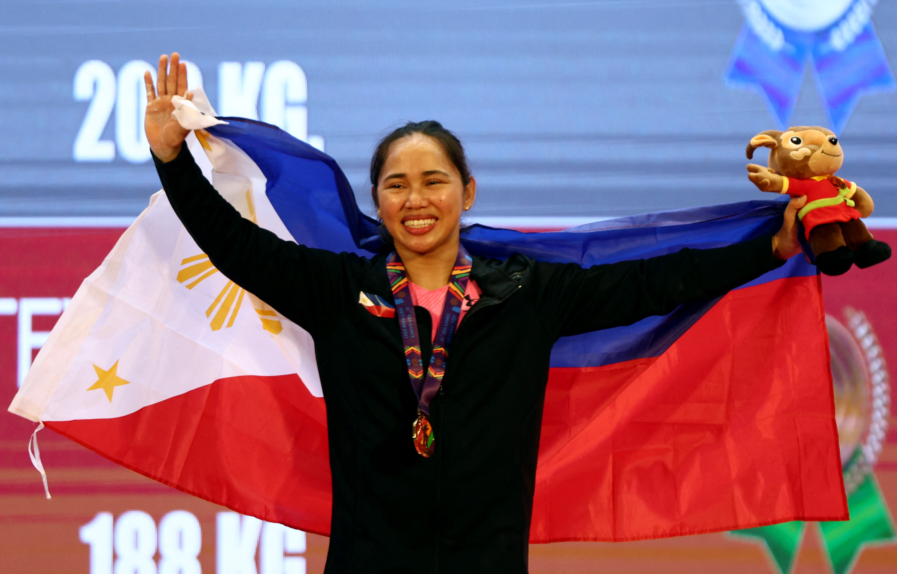 Another gold medal for Olympic champion Hidilyn Diaz