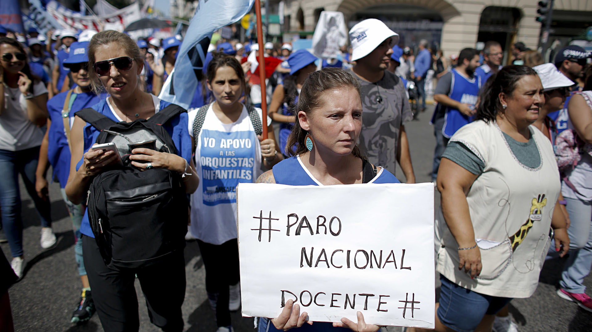 “Si alguien quiere venir a nuestro bloque, será bienvenido, pero tampoco aceptaremos a cualquier kirchnerista”, anticipo el jefe de los libertarios en diputados