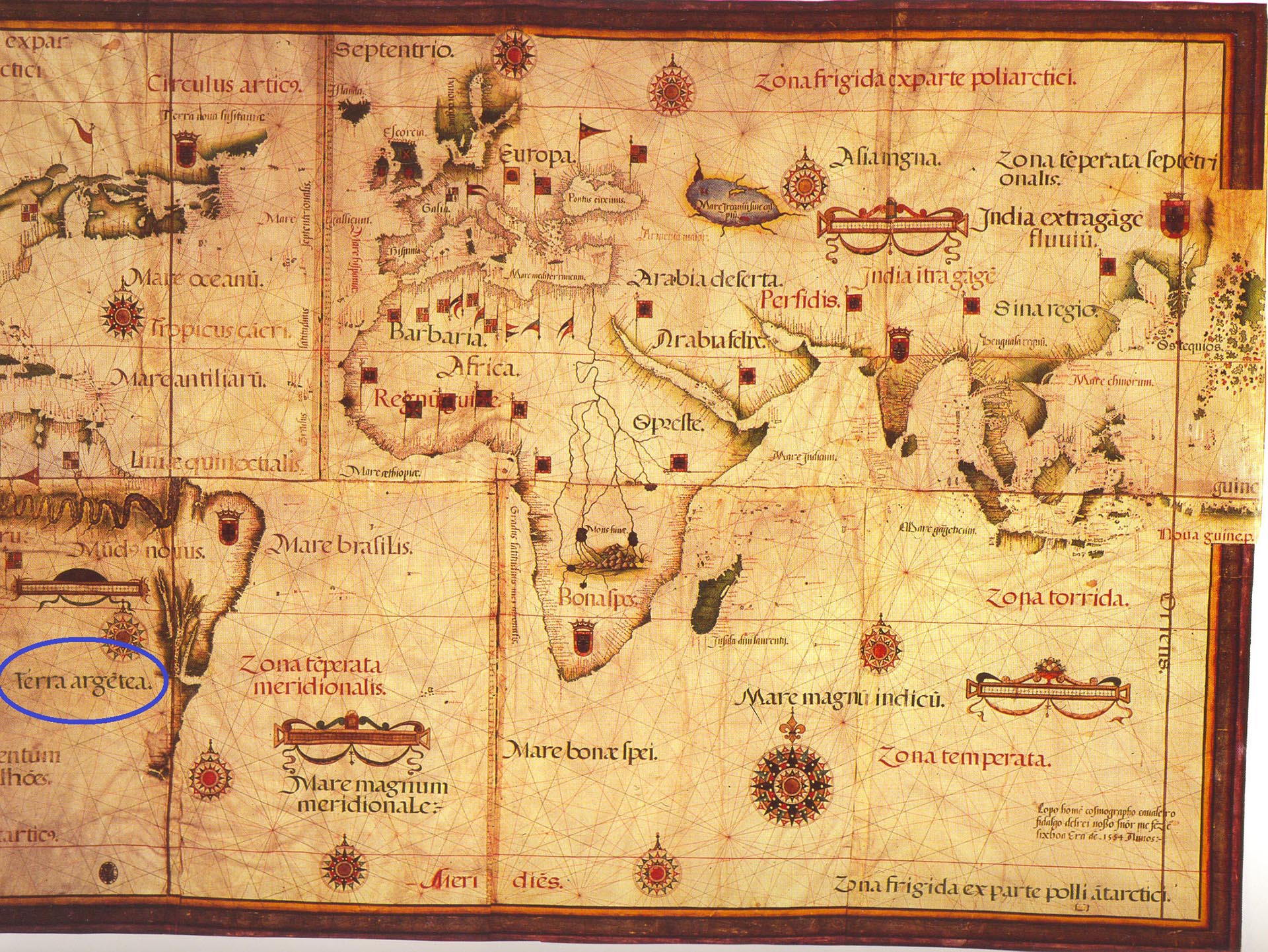 Mapa mundi del cartógrafo portugués Lopo Homan de 1554: en círculo, el nombre de "Terra Argetea" ("Tierra Argentina") para señalar a nuestra región, recién descubierta por los europeos