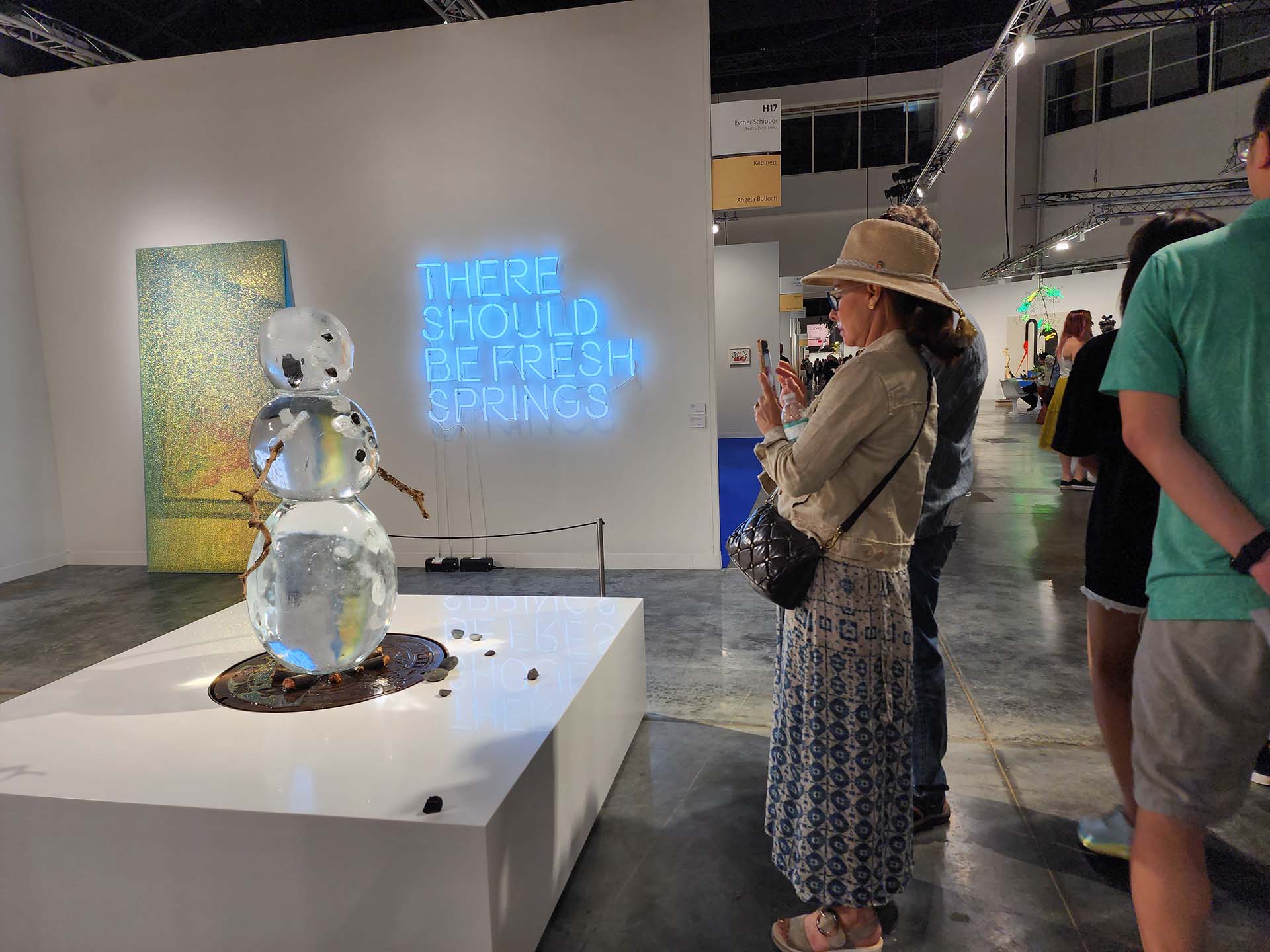 Además de colecciones privadas, en Art Basel Miami Beach se vendió obra a instituciones y museos de Estados Unidos y Europa. (@nachomartinfilms)