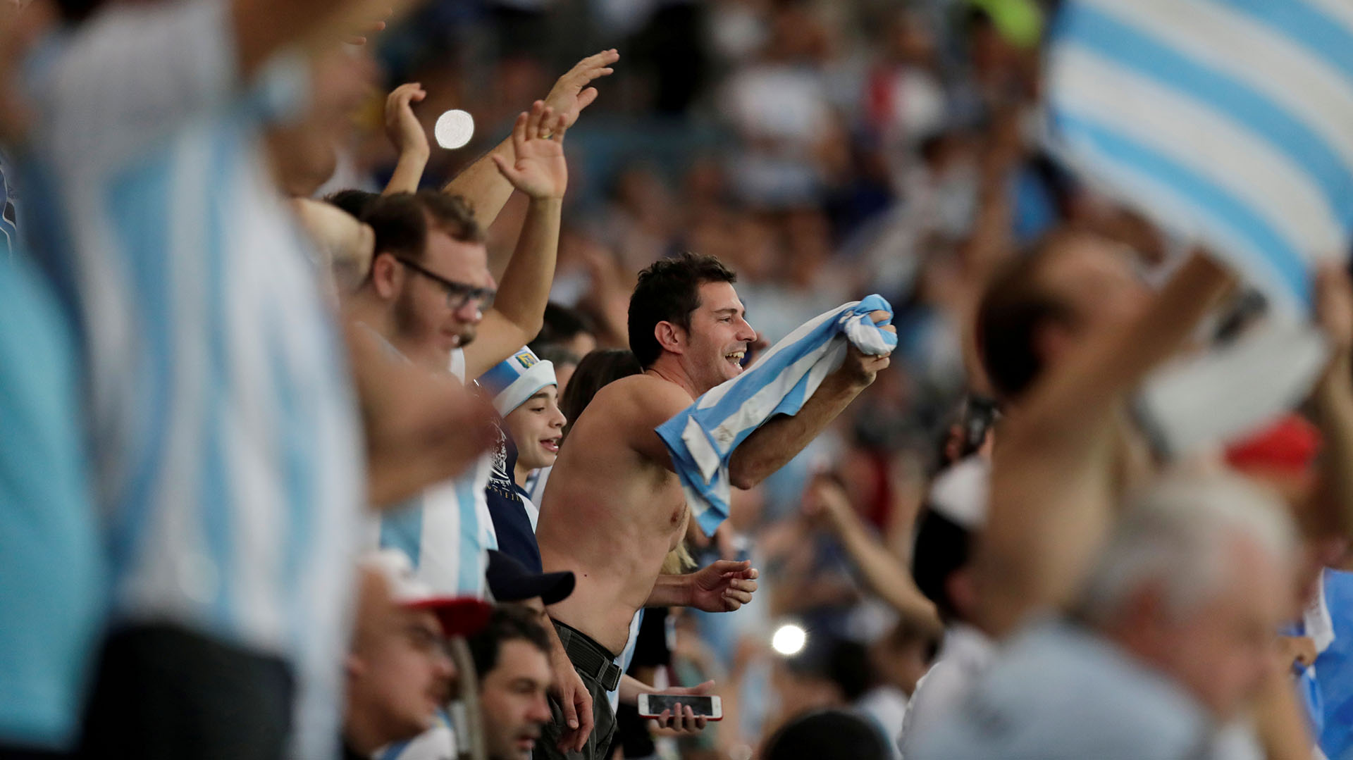 Hinchada argentina en Brasil, durante la Copa América