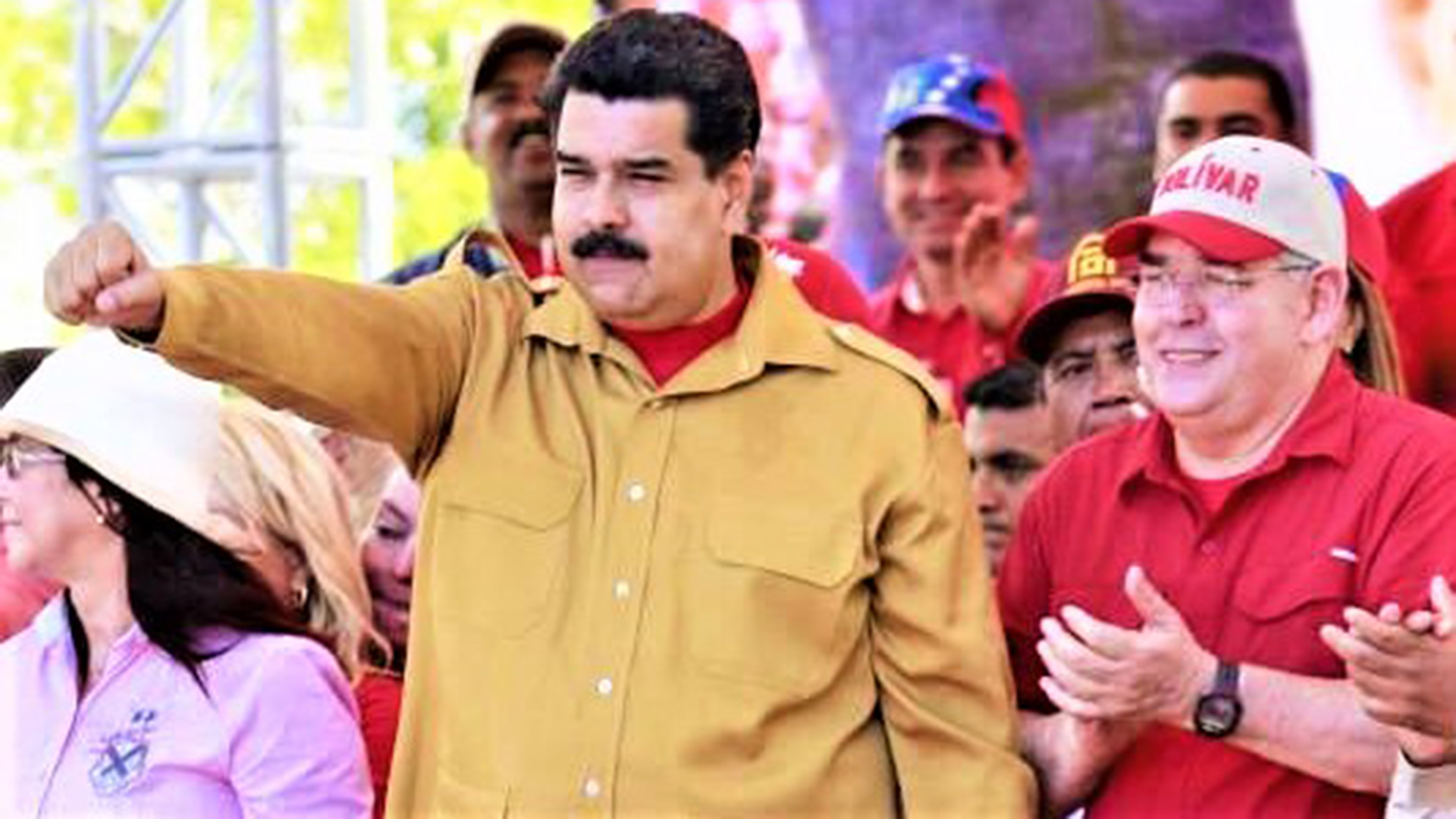 Nicolás Maduro junto al general Rangel Gómez