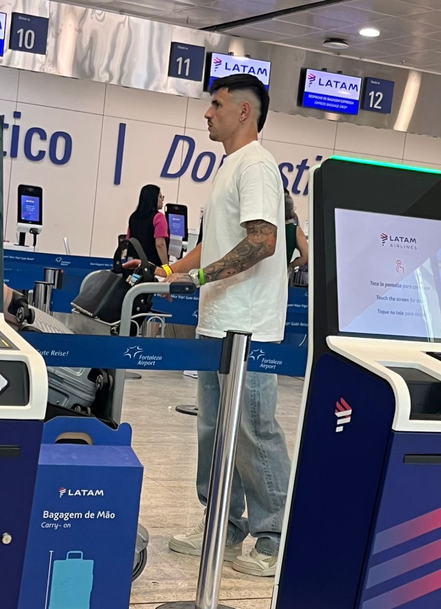 El dólar volvió a caer y tocó un nuevo mínimo en casi cinco meses