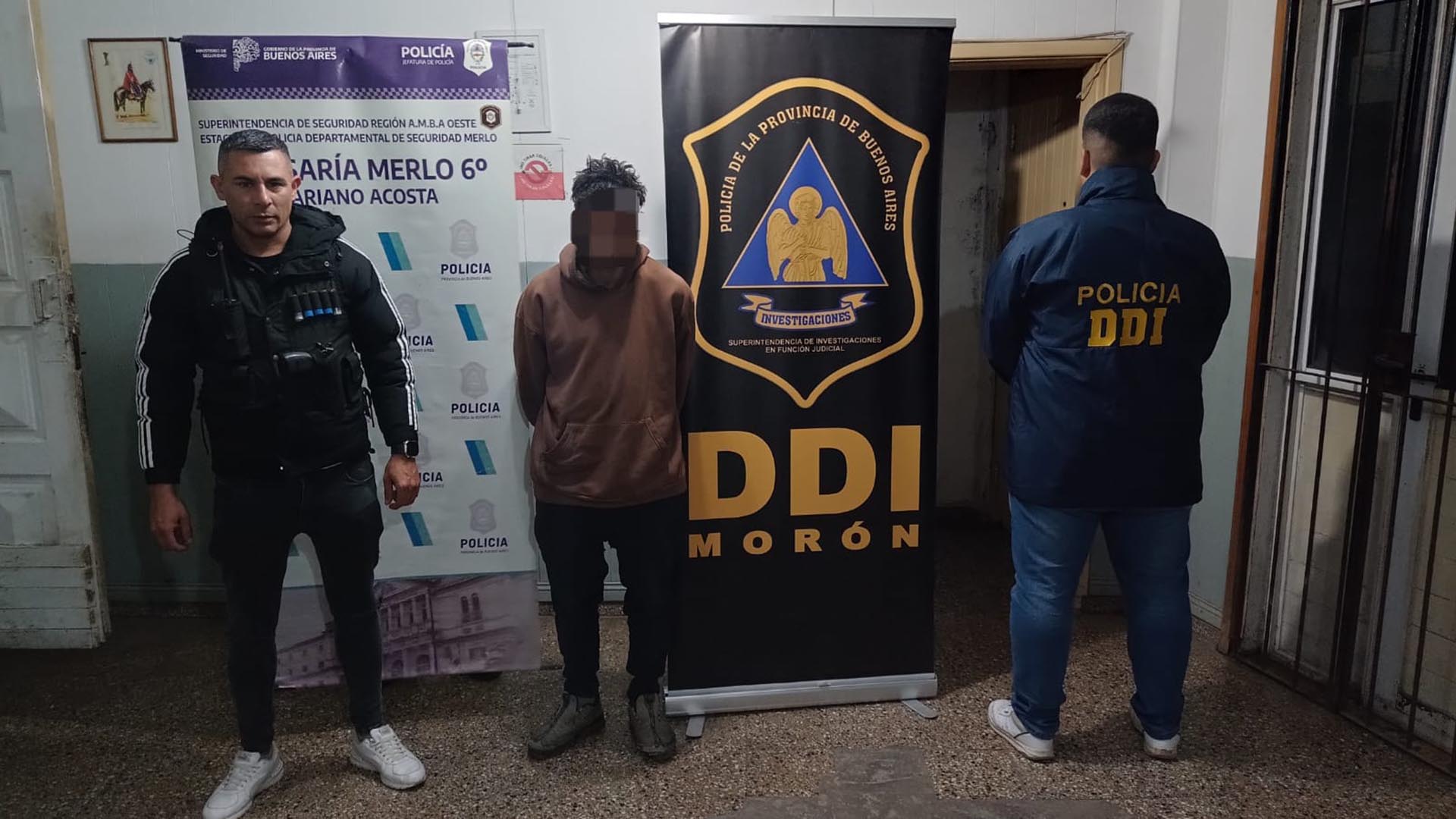 Conmoción en el fútbol femenino: una jugadora colapsó en pleno campo de juego y el partido se suspendió