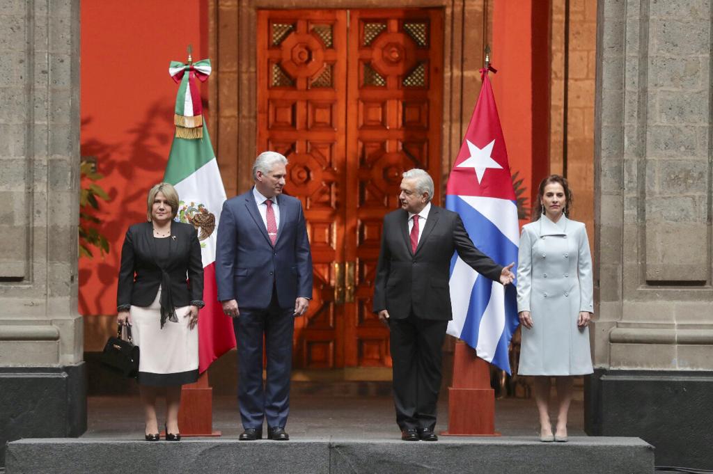 El presidente mexicano volvió a reprobar las medidas coercitivas emprendidas contra el régimen de Díaz-Canel. (Foto: Presidencia)