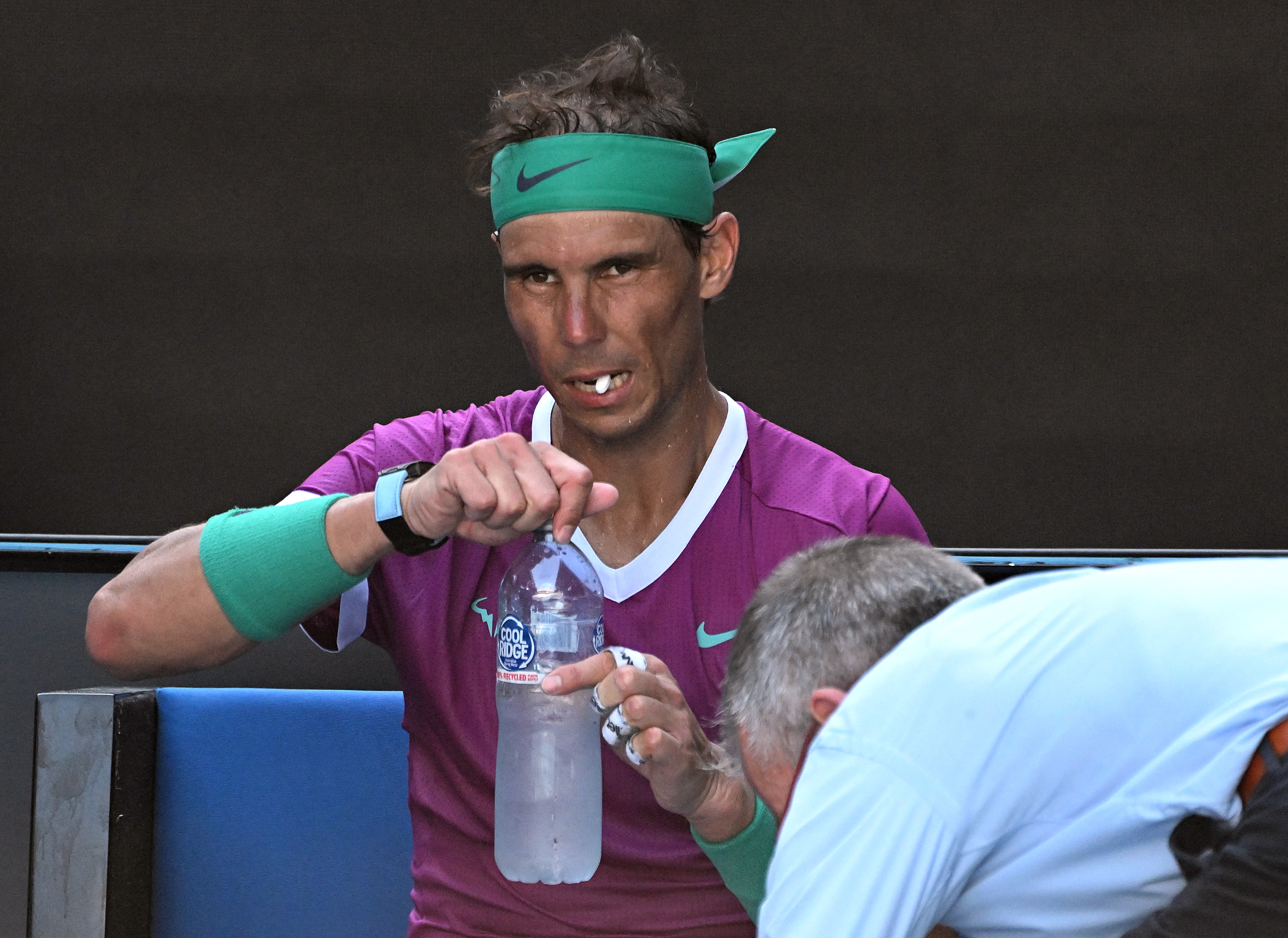 Rafael Nadal sufrió un golpe de calor en su partido ante Denis Shapovalov en el Australian Open (Foto: REUTERS)