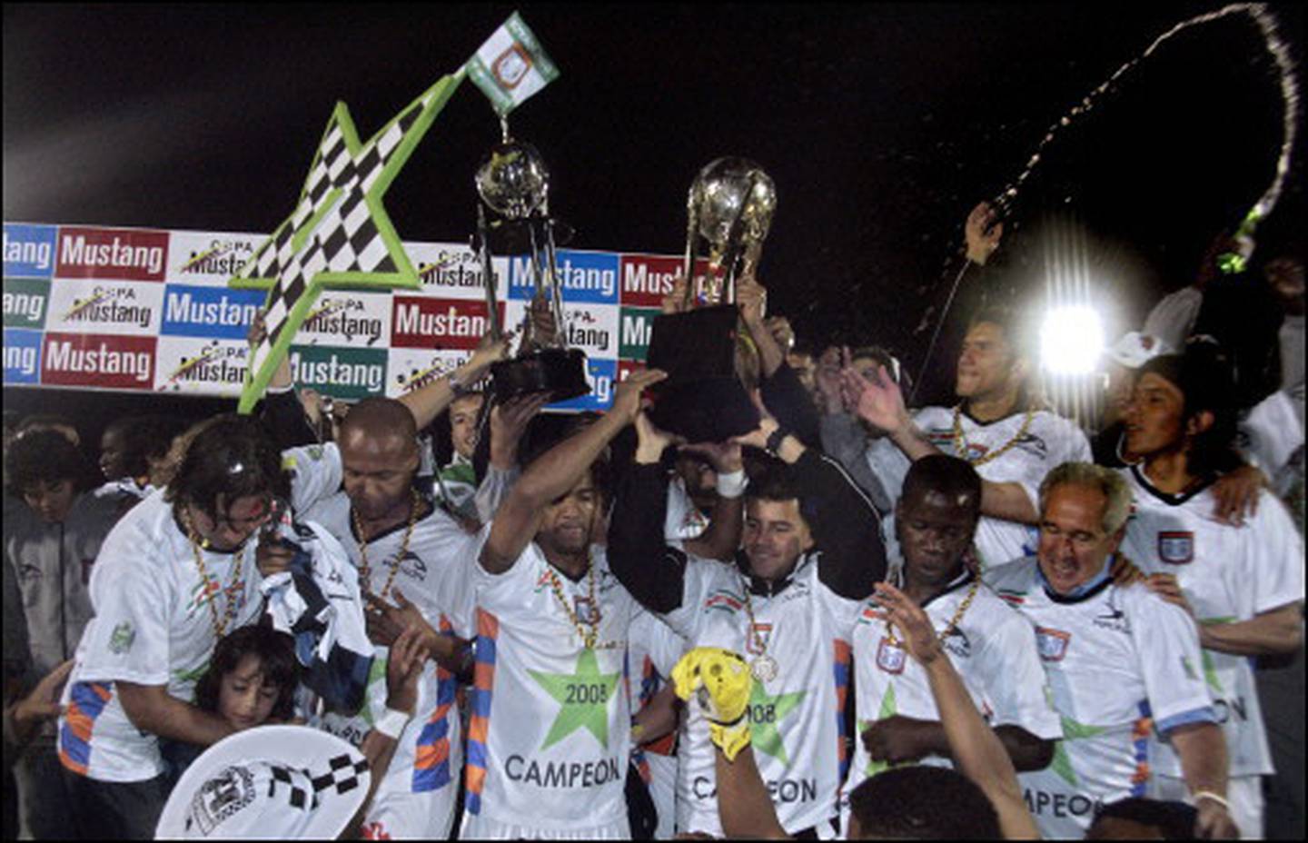 Boyacá Chicó consiguió su primera estrella del FPC en 2008. Imagen: Dimayor.