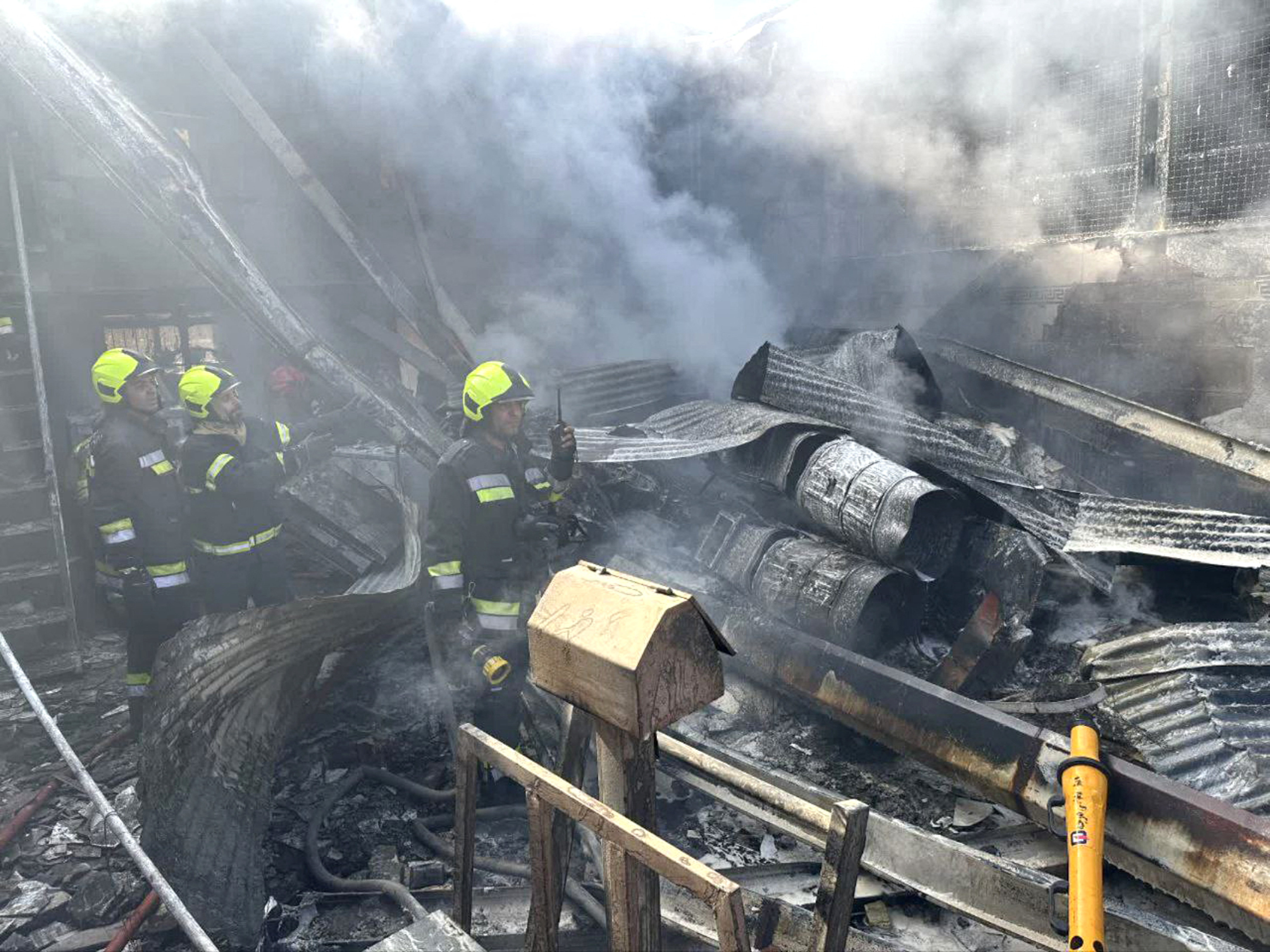 EEUU acus&oacute; al r&eacute;gimen de Ir&aacute;n de usar zonas civiles para operaciones militares y pidi&oacute; a la poblaci&oacute;n que se ponga a cubierto