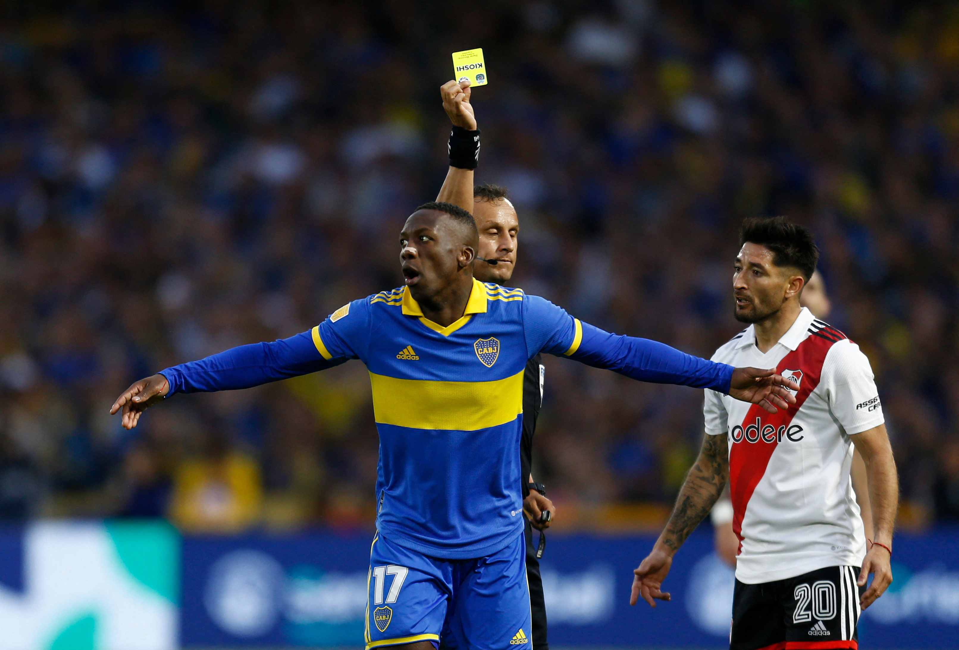 Herrera durante el último Superclásico que se disputó: fue 1-0 para Boca en la Bombonera (REUTERS/Emiliano Lasalvia)