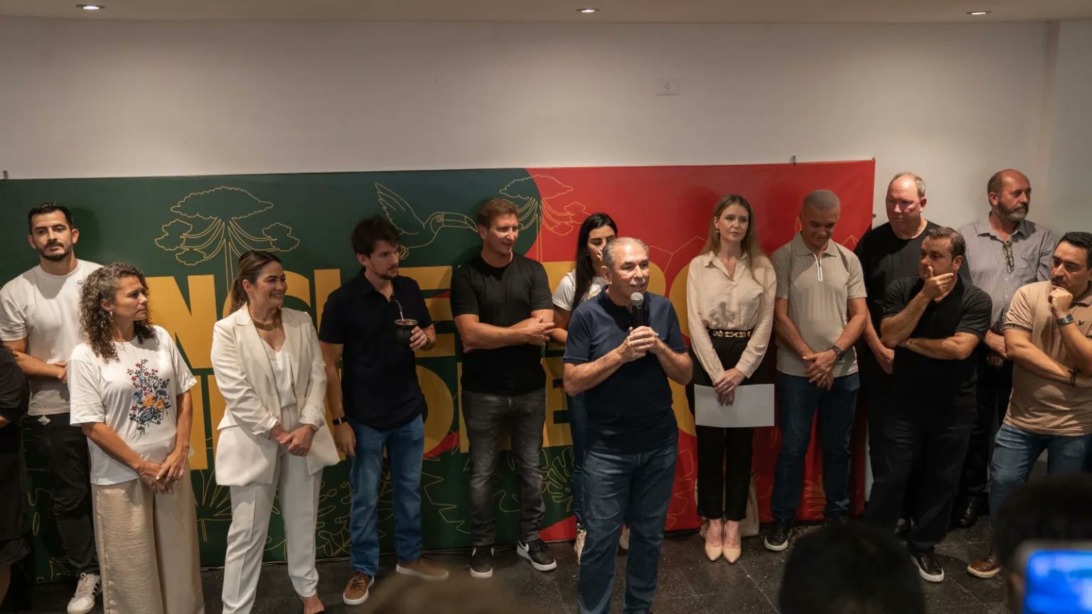 Misiones: el oficialismo se reagrup&oacute; bajo un nuevo frente y marc&oacute; distancia del centralismo