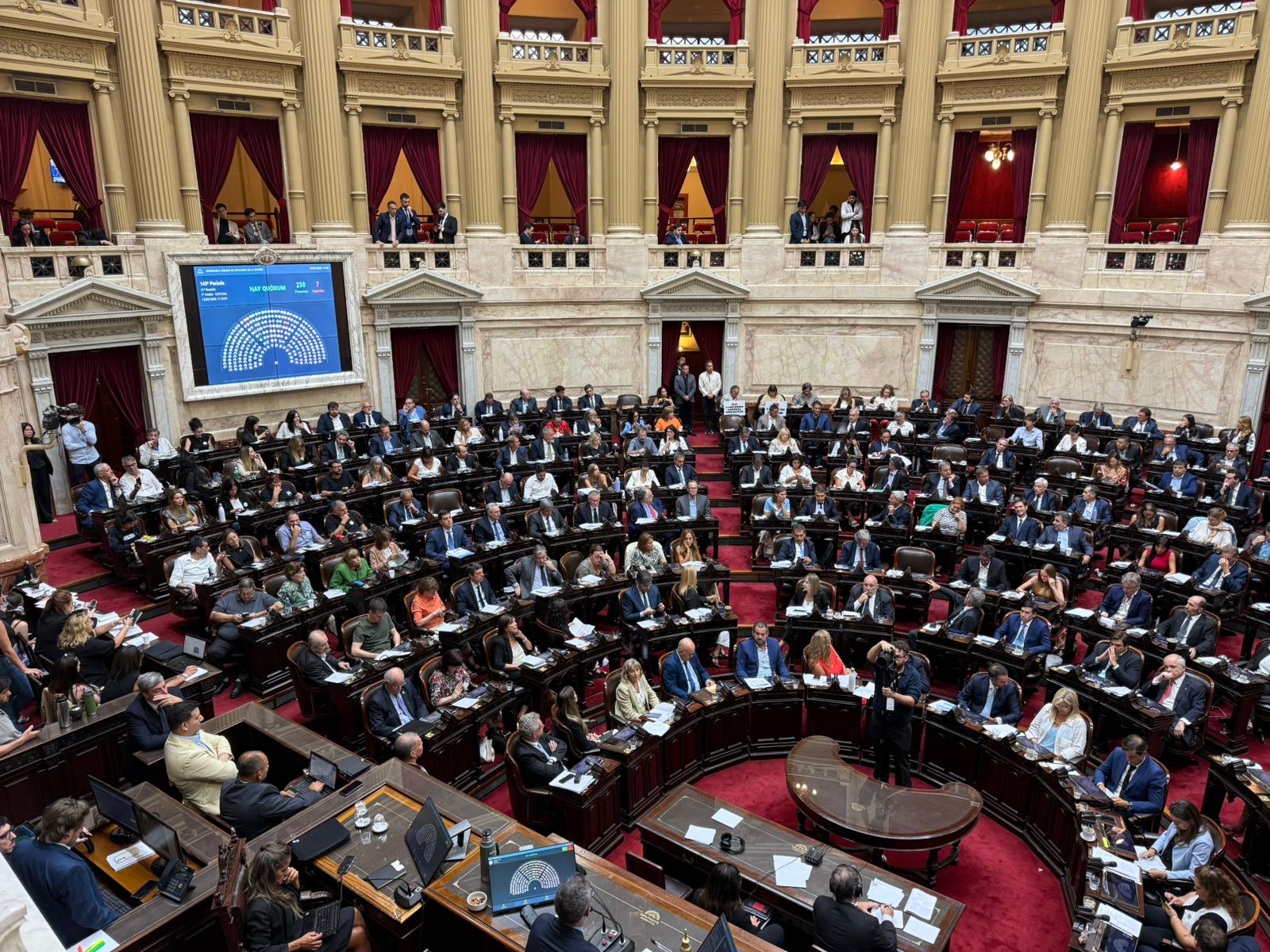 Conductores chilenos en pie de guerra por aumento “desproporcionado” en el seguro obligatorio para vehículos 