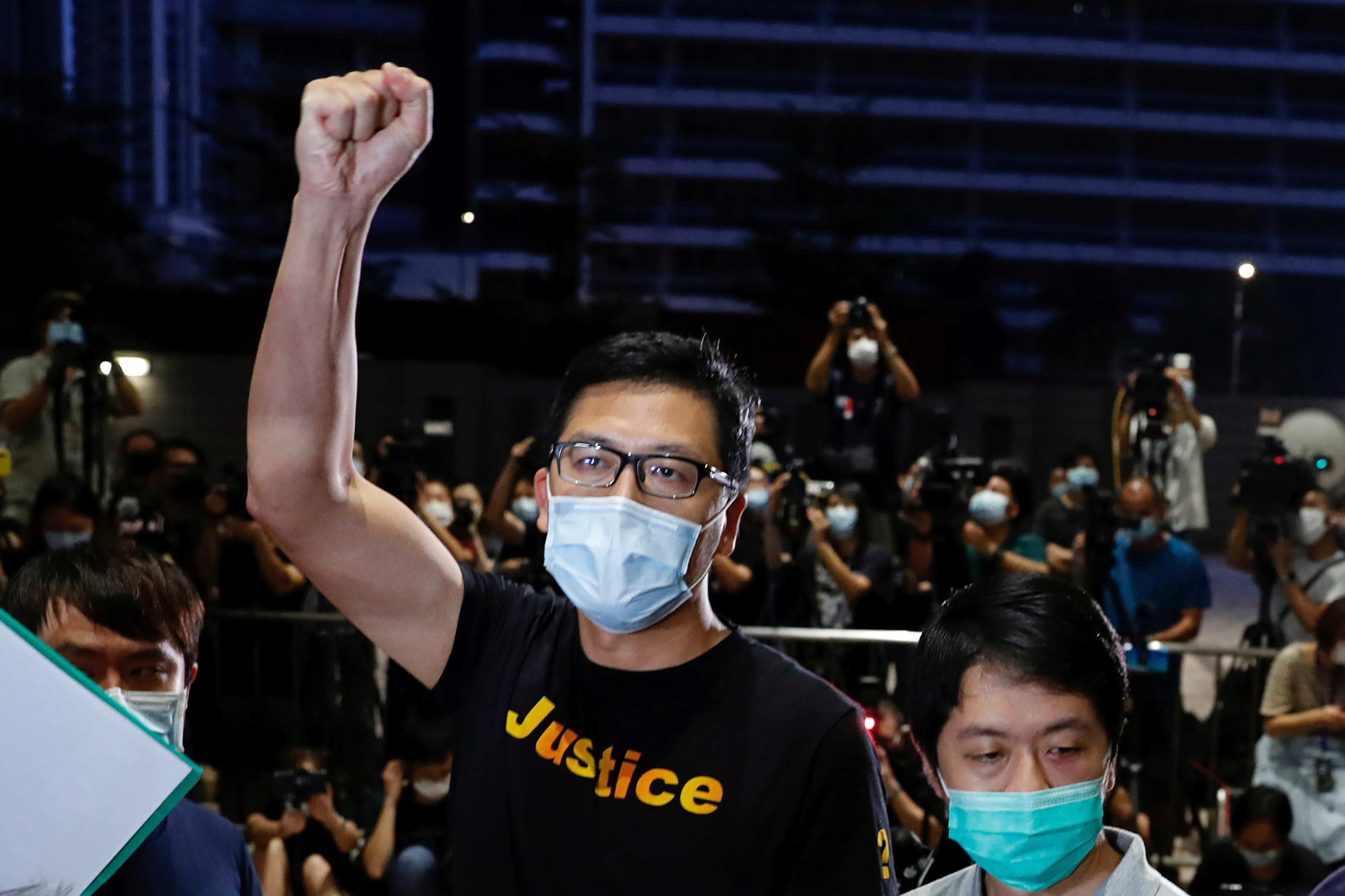 Beijing ha arrestado a numerosas figuras opositoras desde la aprobación de su polémica ley de seguridad. Foto: REUTERS/Tyrone Siu