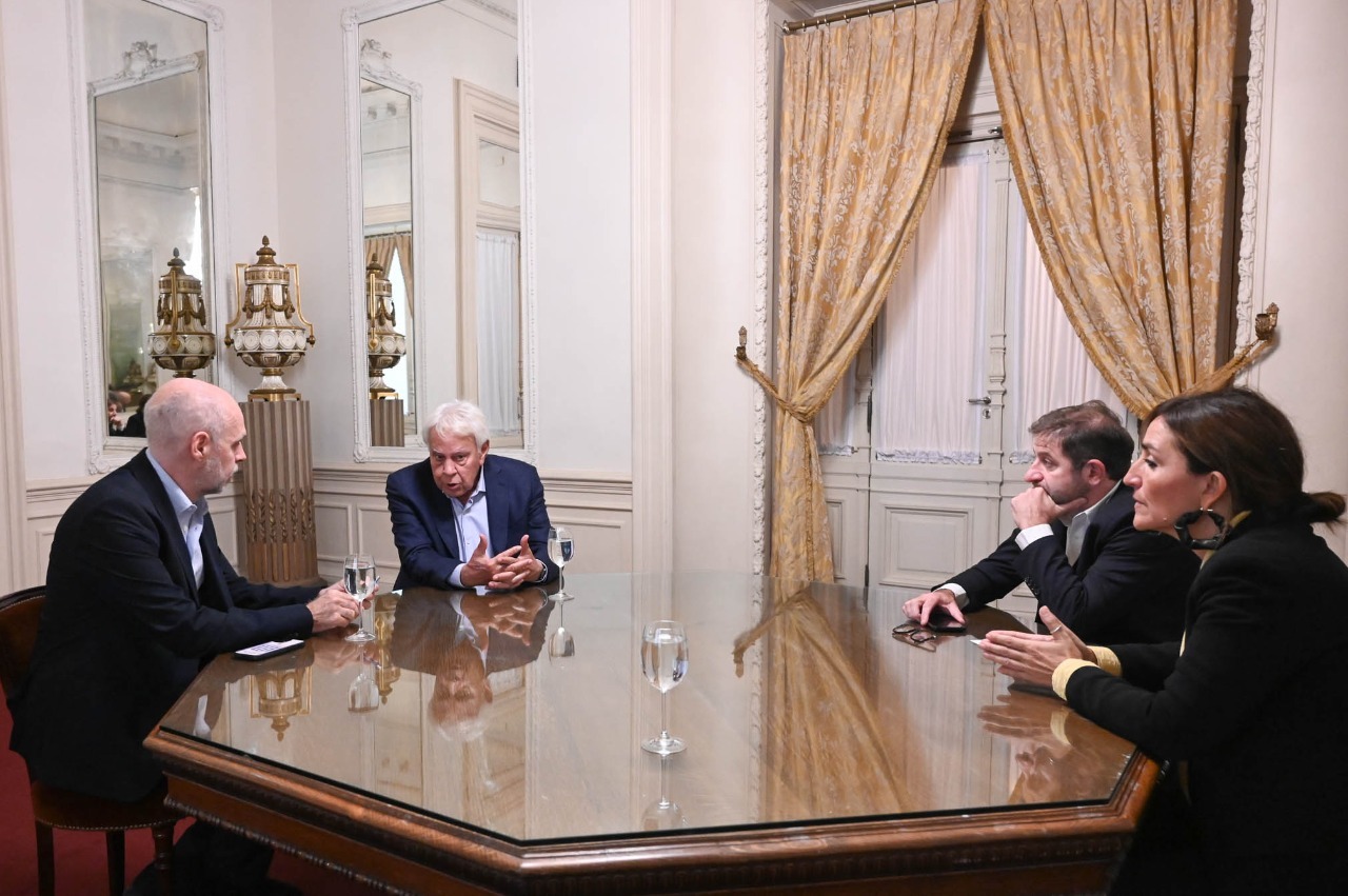 Straface y Martínez Sampere, en el encuentro entre Rodríguez Larreta y González