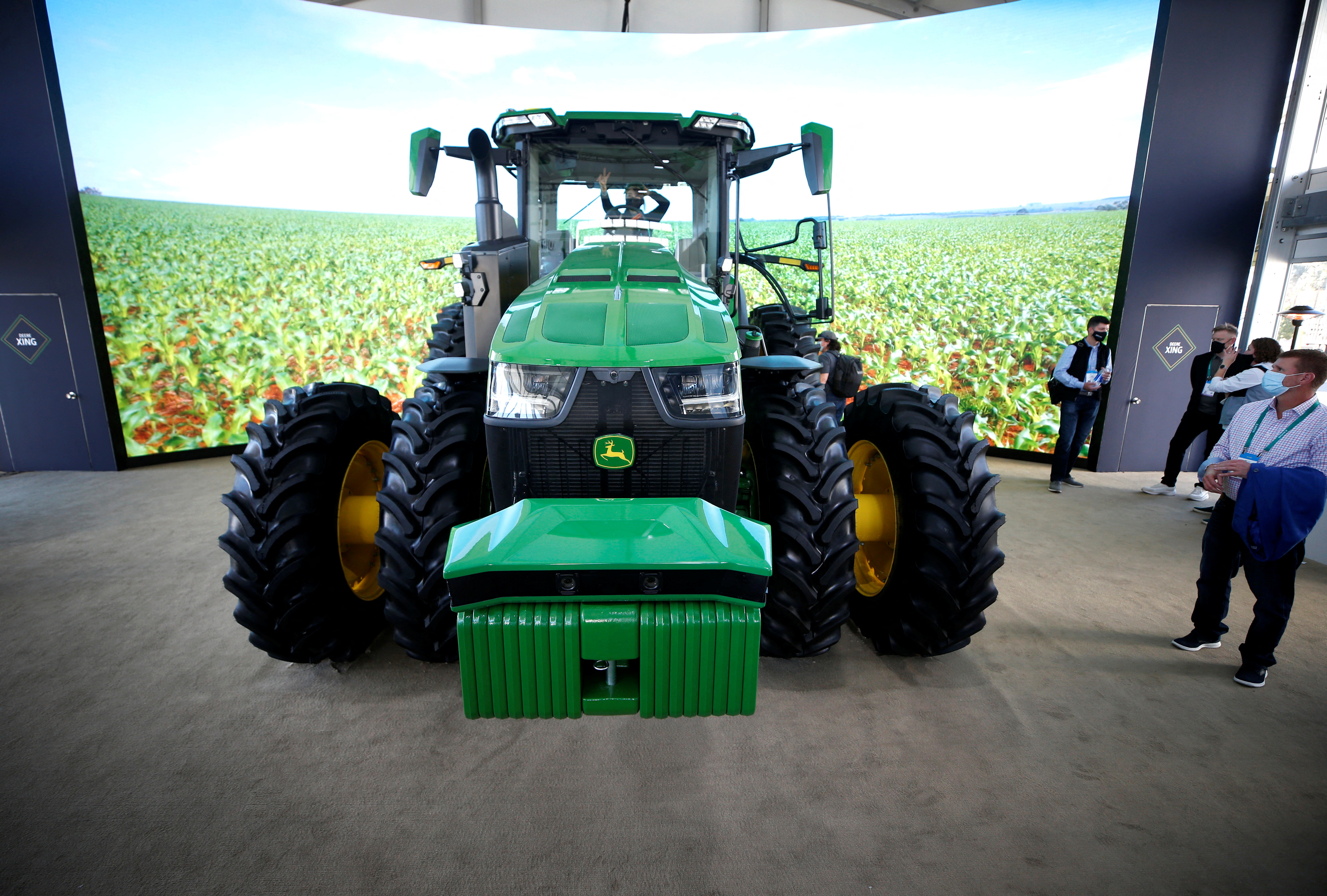 The John Deere 8R autonomous tractor is displayed at the Las Vegas Convention Center during CES 2022 in Las Vegas, Nevada, U.S., January 6, 2022. REUTERS/Steve Marcus
