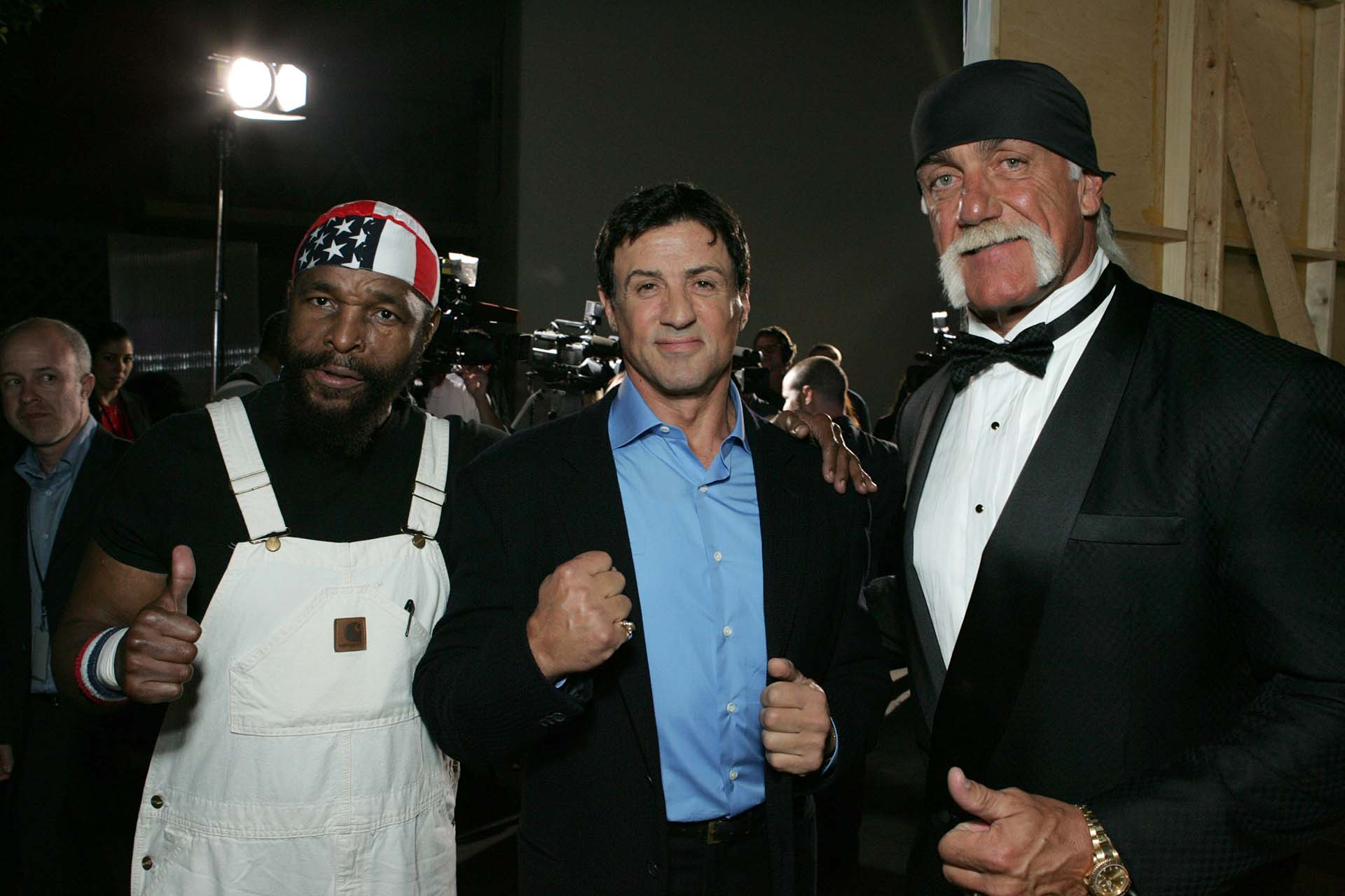 Mr T, Sylvester Stallone y Hulk Hogan. Los tres participaron en Rocky III. Mr T tuvo actuación destacada en los inicios de la WWF (Photo by E. Charbonneau/WireImage for StellarQuest PR and Consulting)