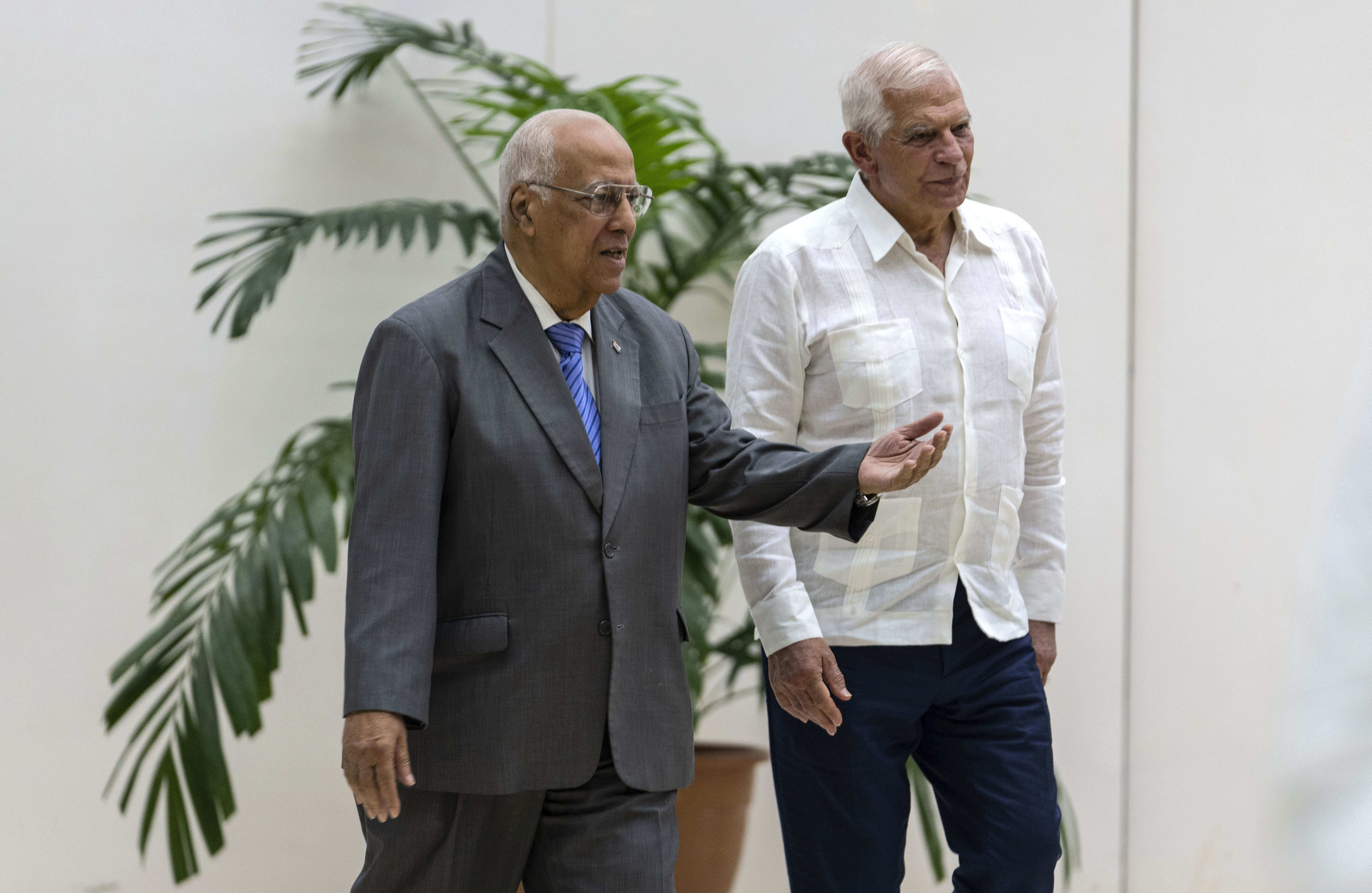 Borrell pidió tener un marco de diálogo sobre "todo lo que nos une y nos diferencia, sin tabúes ni prohibiciones" (AP)
