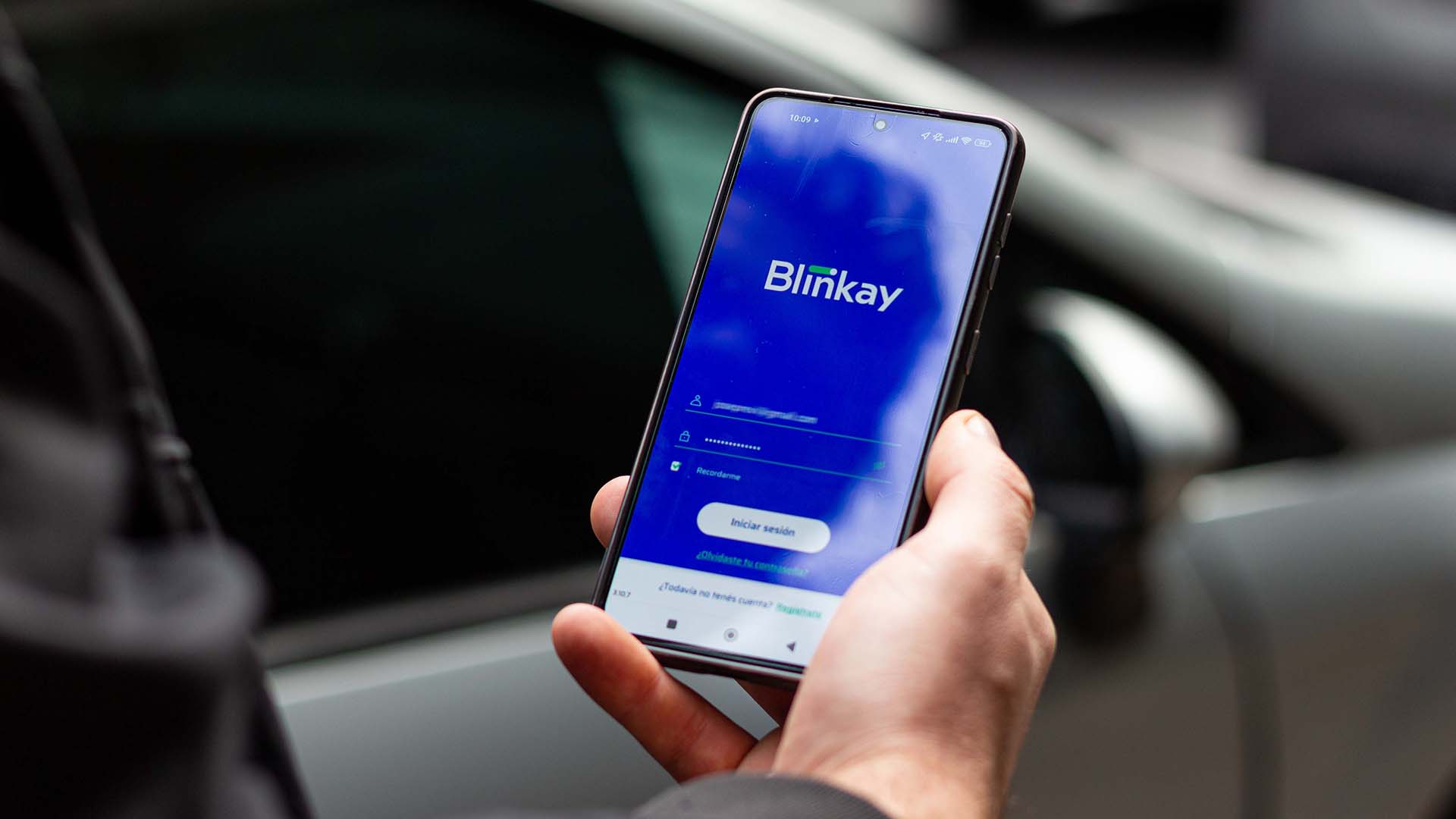 Desde este domingo 26 de junio se podrá descargar la aplicación Blinkay desde Play Store para quienes tengan el sistema Android y desde App Store para los que utilicen el iOS