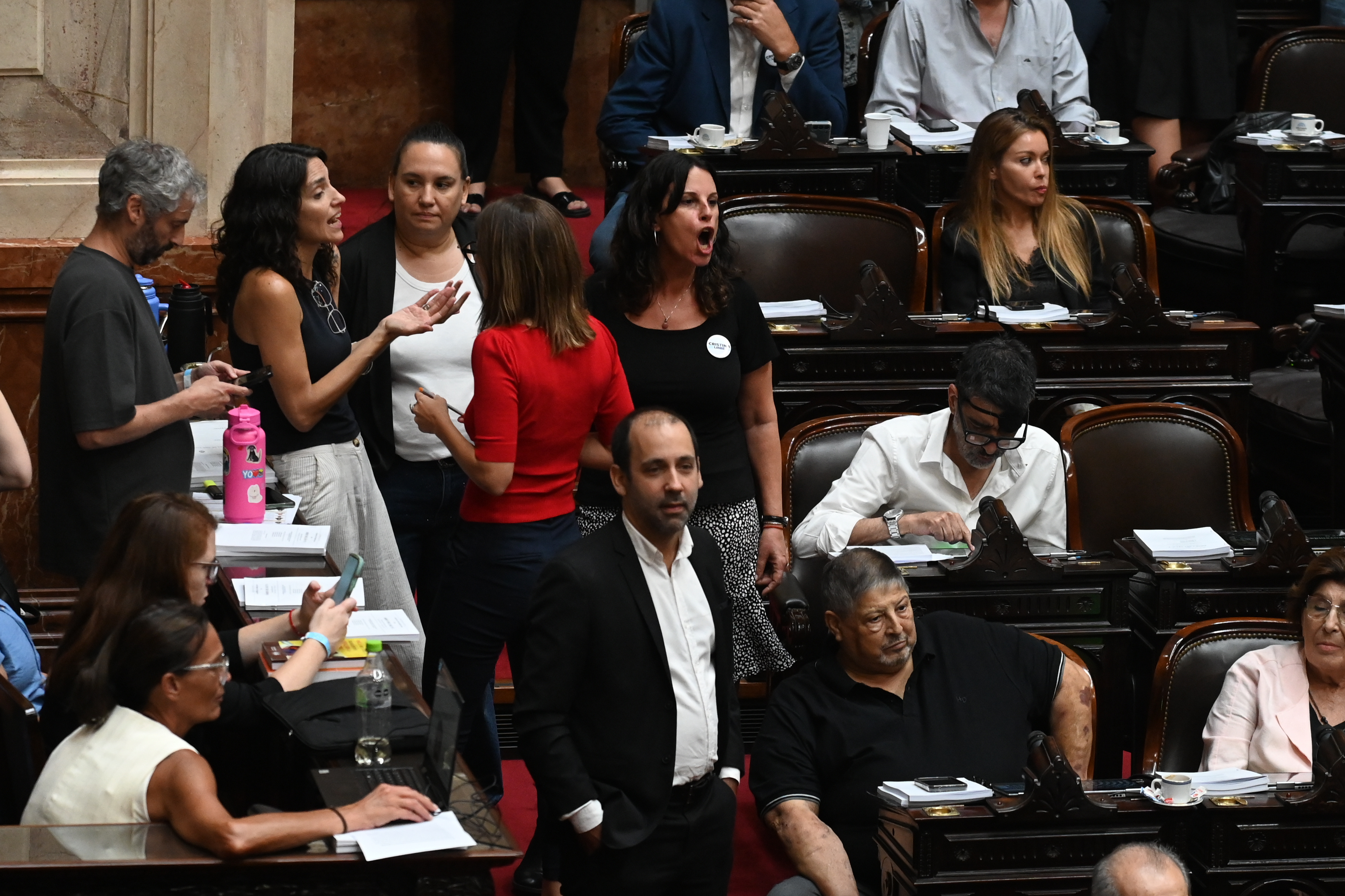 Superávit fiscal: los desafíos que enfrenta el Gobierno y con qué vía puede sumar ingresos extra