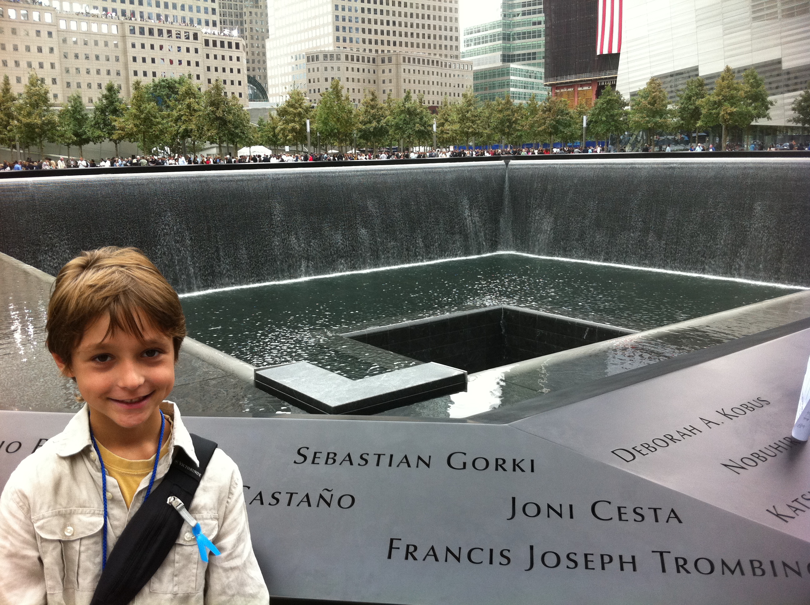 Nick Gorki, a los 9 años, cuando dio testimonio de la muerte de su padre en los atentados del 11/S (cortesía familia Gorki)