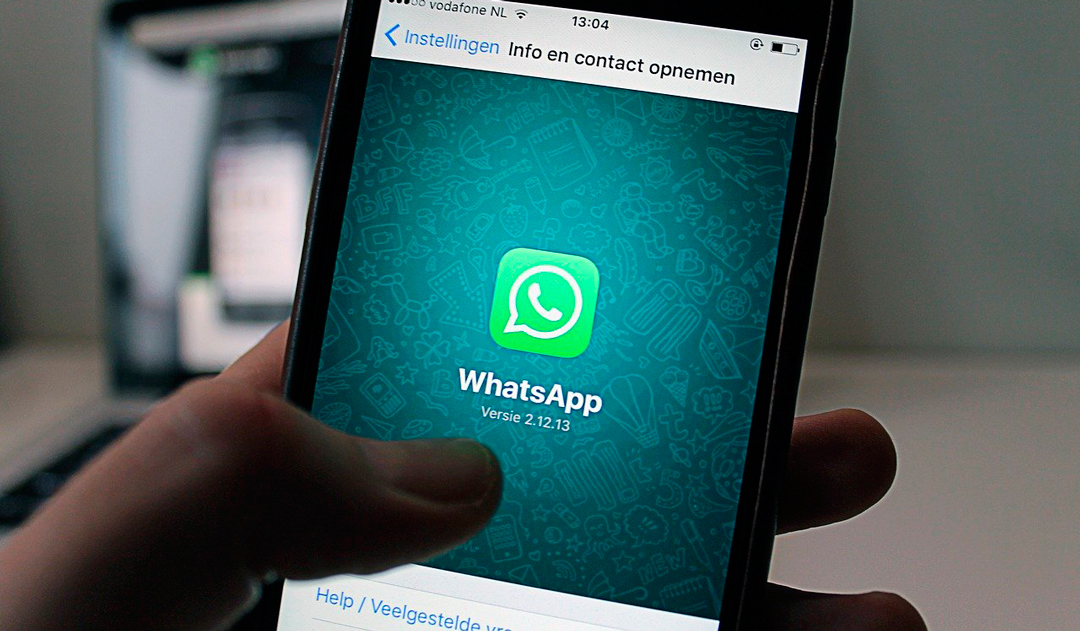WhatsApp te permite saber quien tiene tu número guardado. Averigua cómo. (foto: Noticieros Televisa)