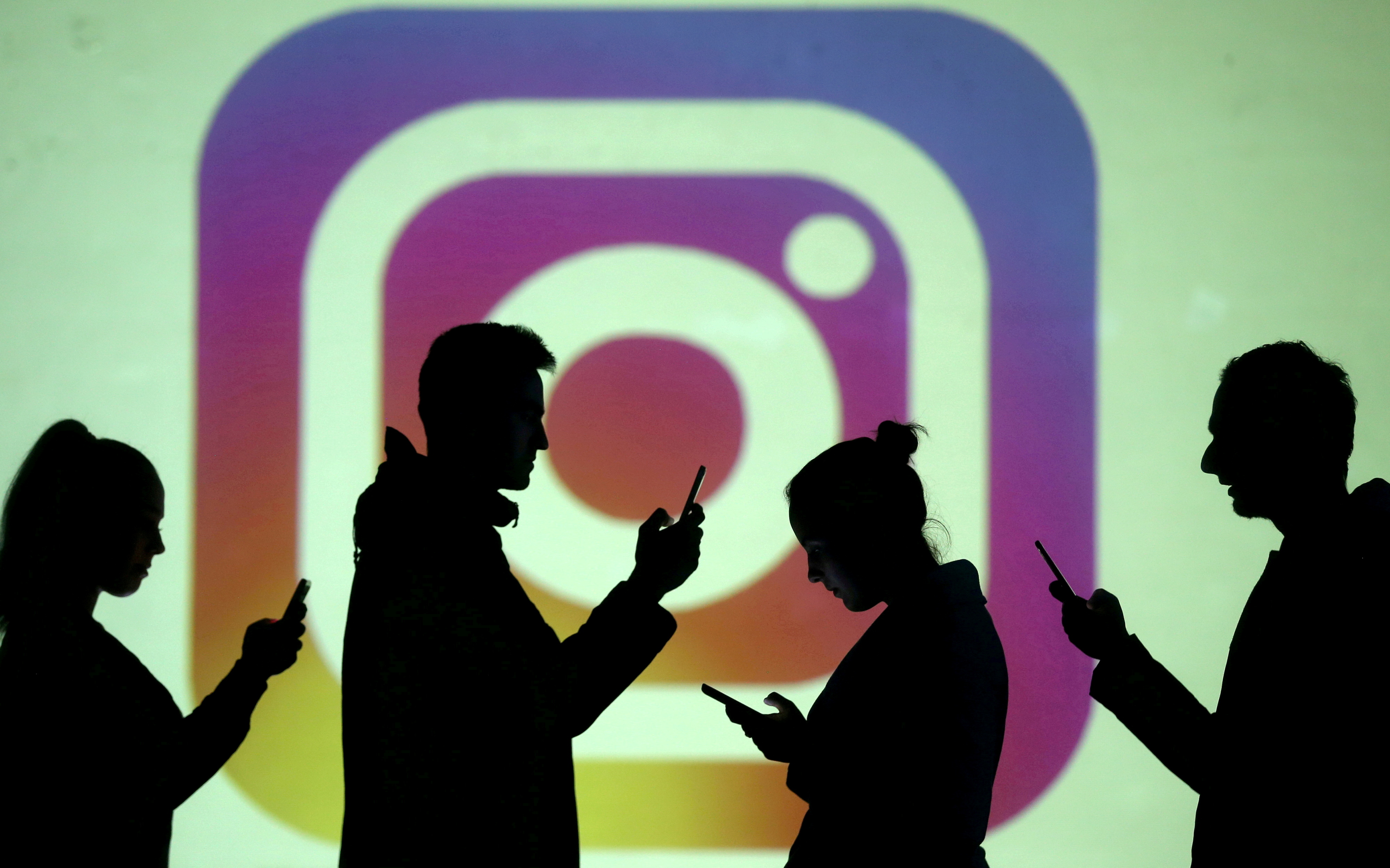 Instagram ofrece diferentes bonificaciones a los creadores de contenido (Foto: REUTERS/Dado Ruvic/Illustration/File Photo)