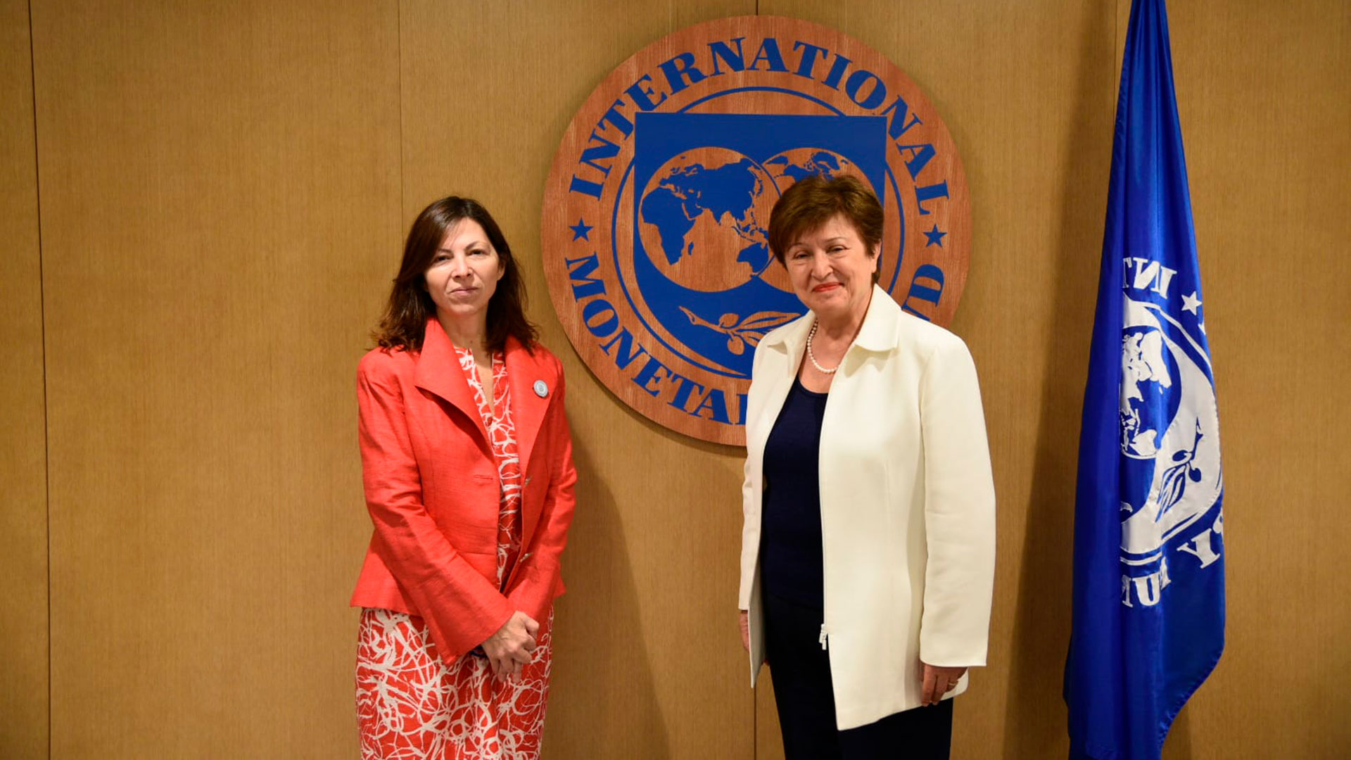 Batakis y Kristalina Georgieva, el lunes en la sede del FMI. 