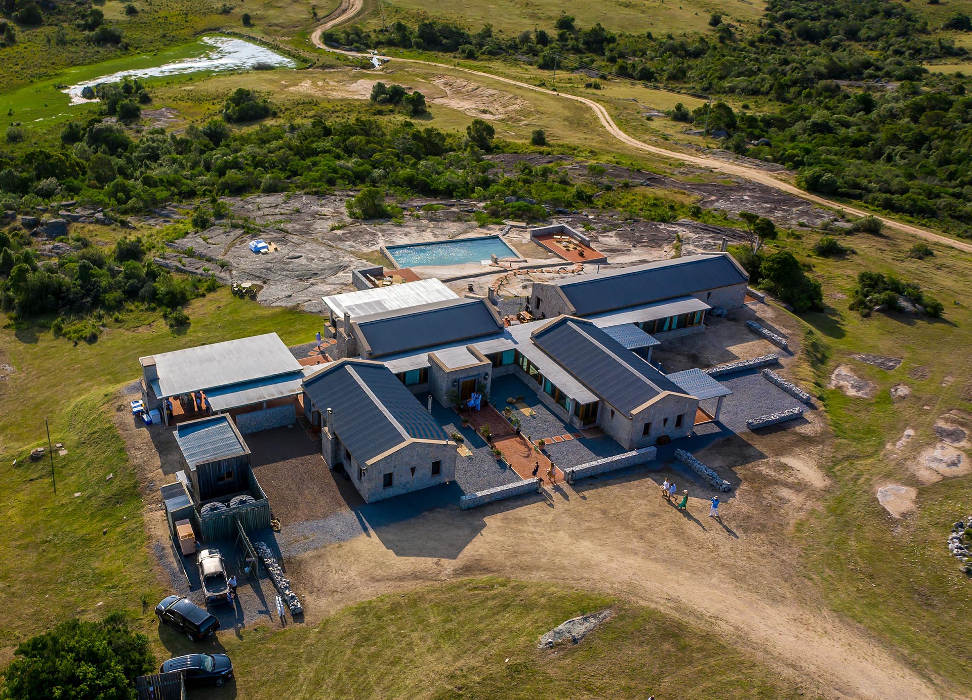 La lujosa casa "La Tertulia" en Punta del Este, desde el aire.