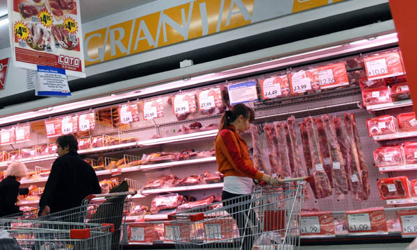 El aumento de la carne y los alimentos en febrero le puso un piso alto a la inflaciÃ³n de marzo, que serÃ­a cercana al 7%
Foto: MarÃ­a Candelaria Lagos/TÃ©lam/cl