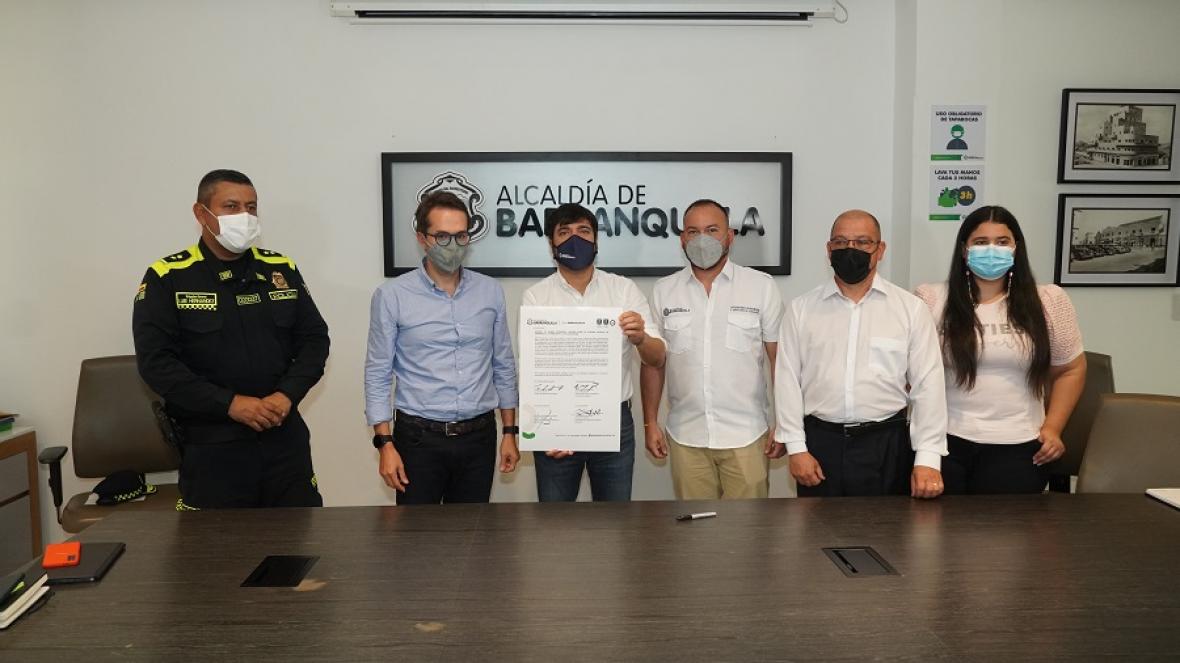 Barranquilla se convierte en la primera ciudad del país que se firma este acuerdo con la empresa de domicilios Foto: Alcaldía de Barranquilla