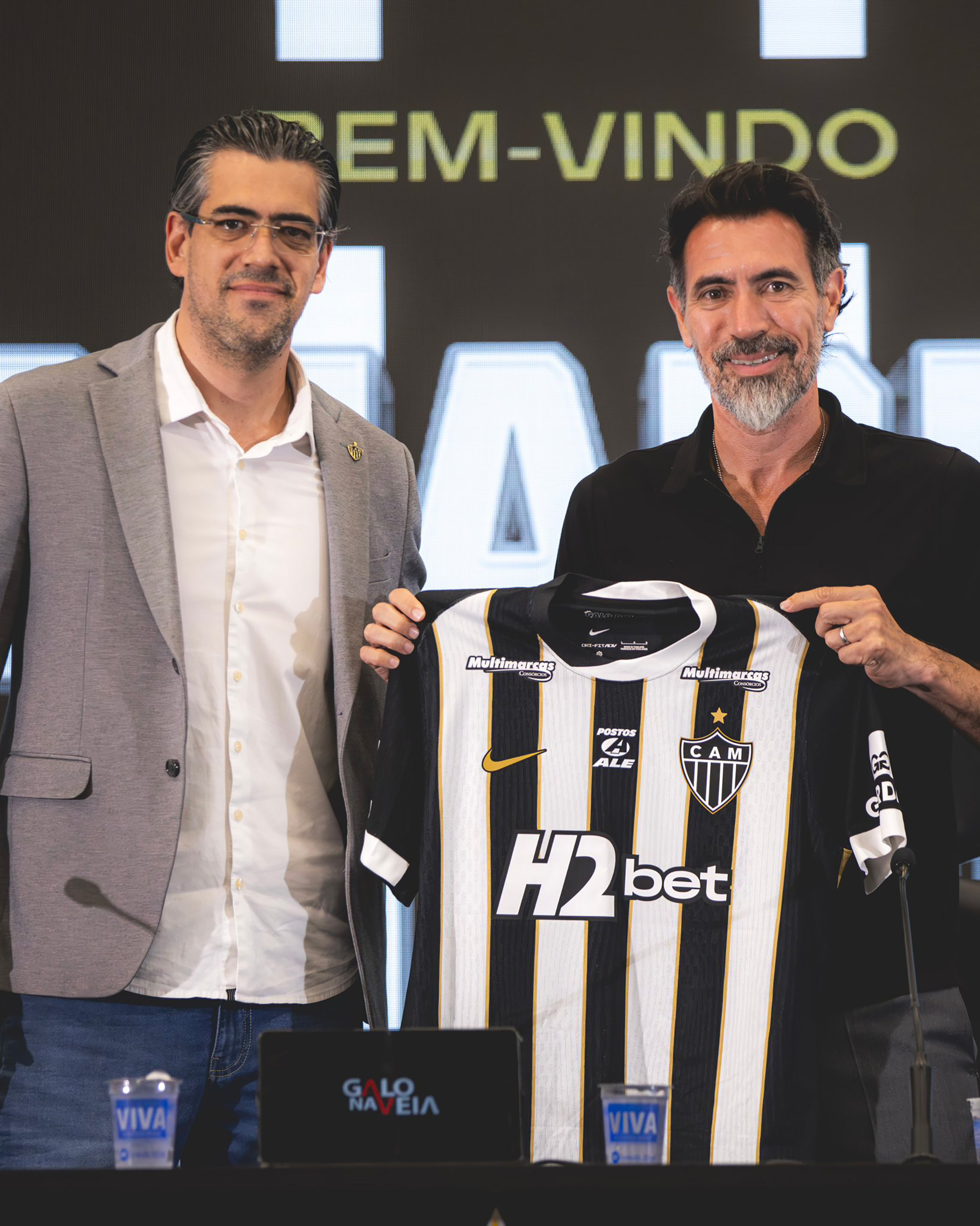 En un encuentro de intendentes, los gobernadores de la UCR mostraron diferencias sobre Milei rumbo a 2027