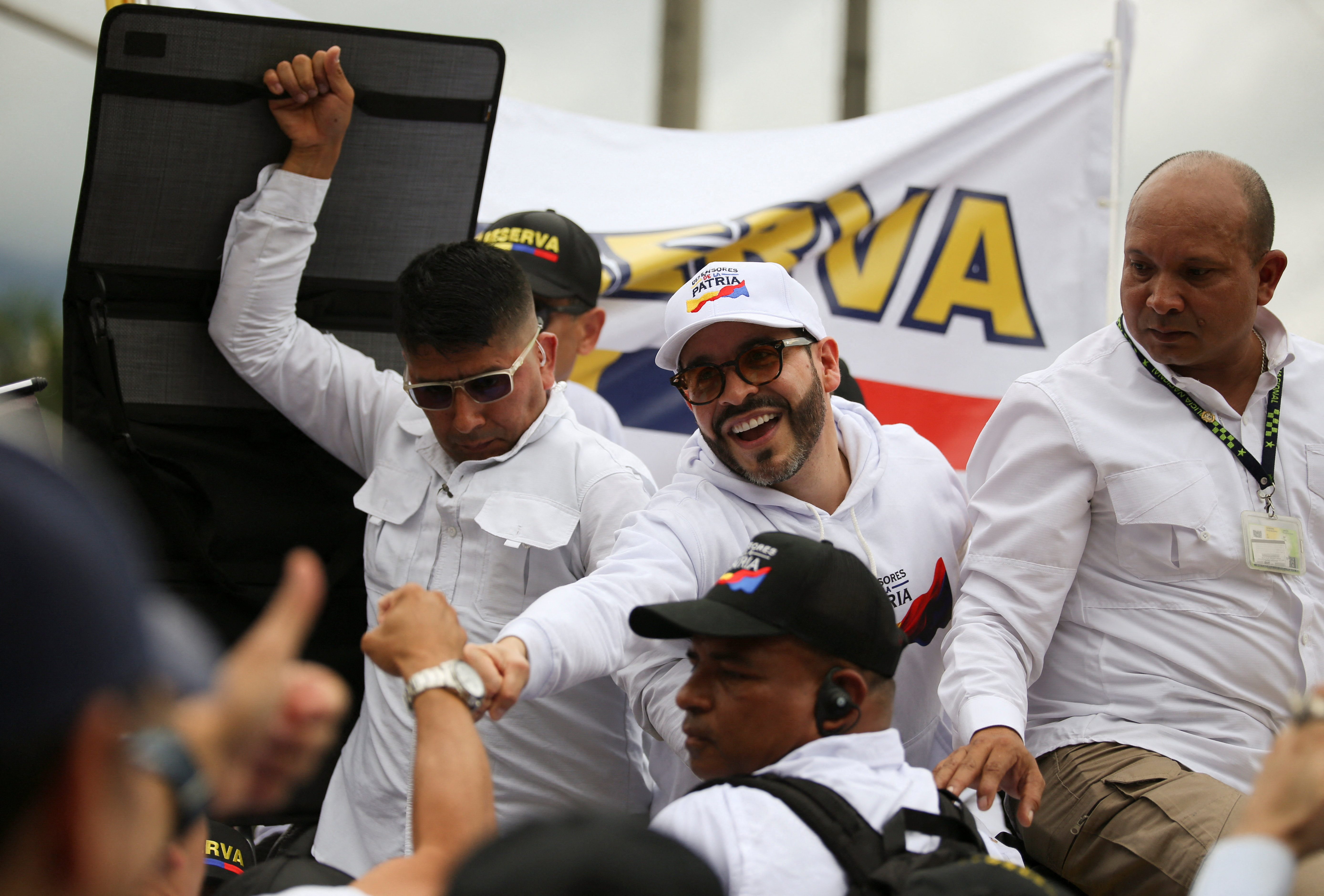 Abelardo de la Espriella explicó cómo sería su gobierno en caso de ganar  las elecciones presidenciales: “Quien no entregue resultados se va” -  Infobae