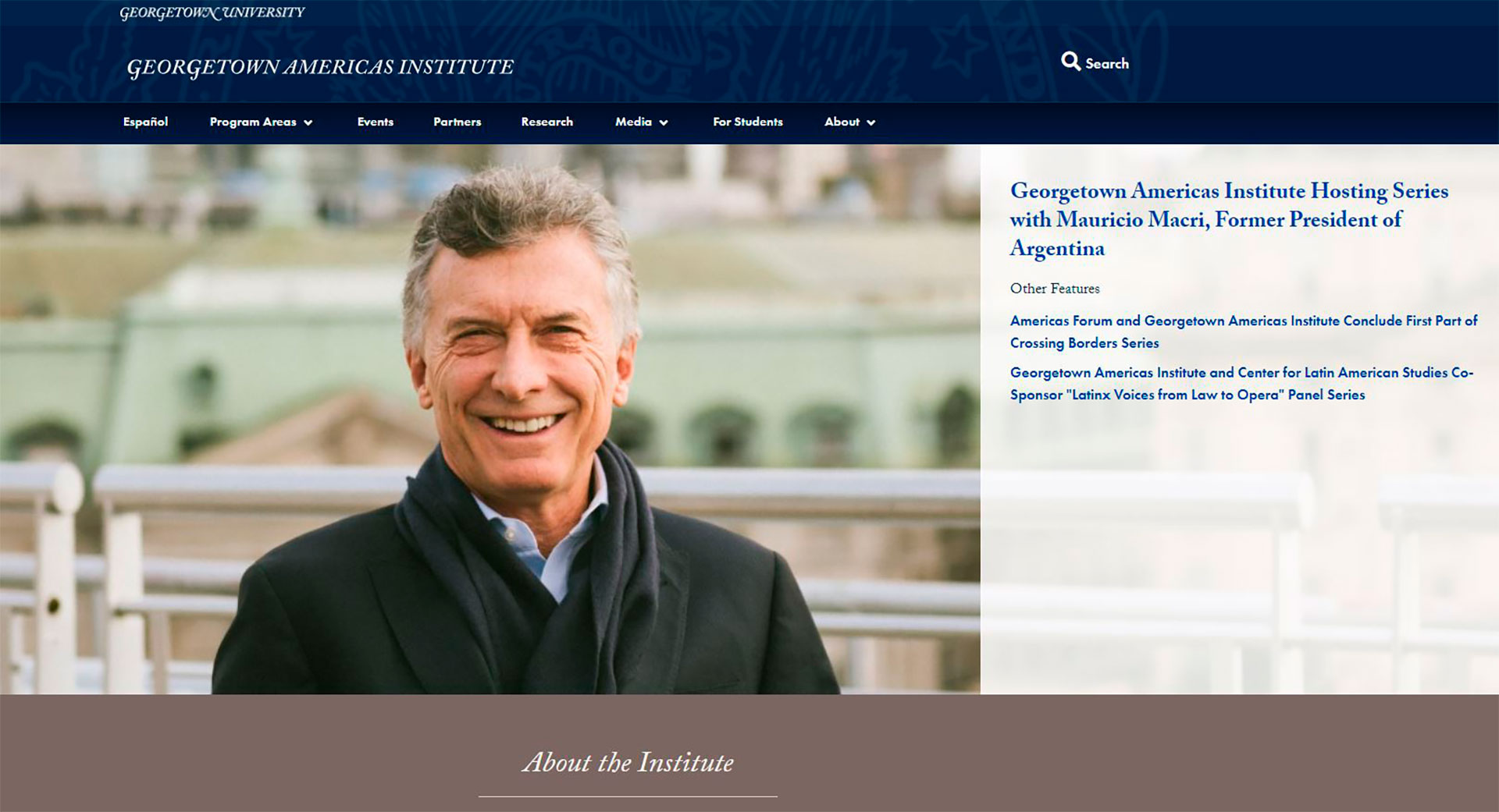 La web de la Universidad de Georgetown invita a escuchar al ex presidente Macri