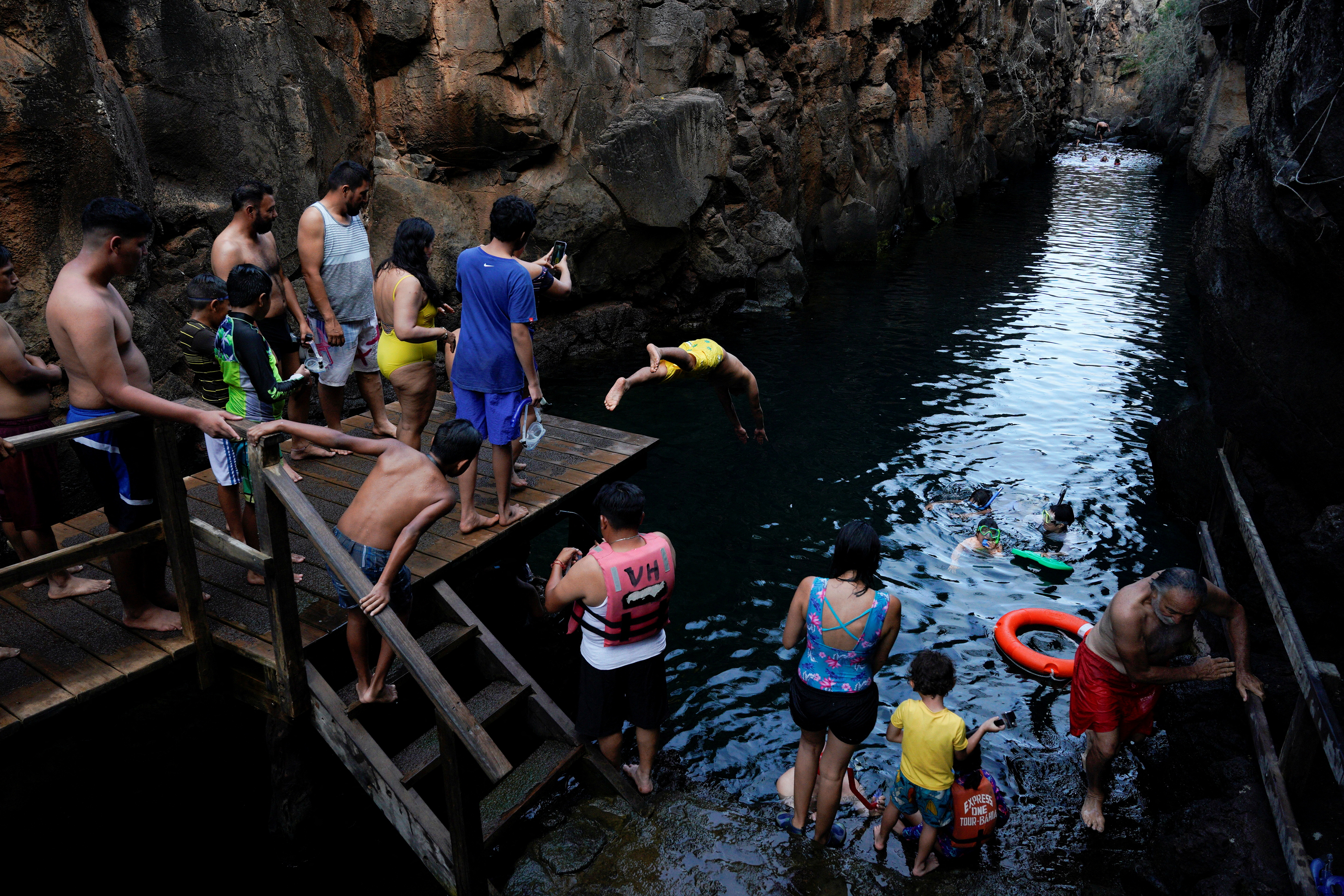 Este año Galápagos espera recibir 280.000 turistas. El 85% de la economía de las islas depende del turismo (REUTERS/Santiago Arcos)