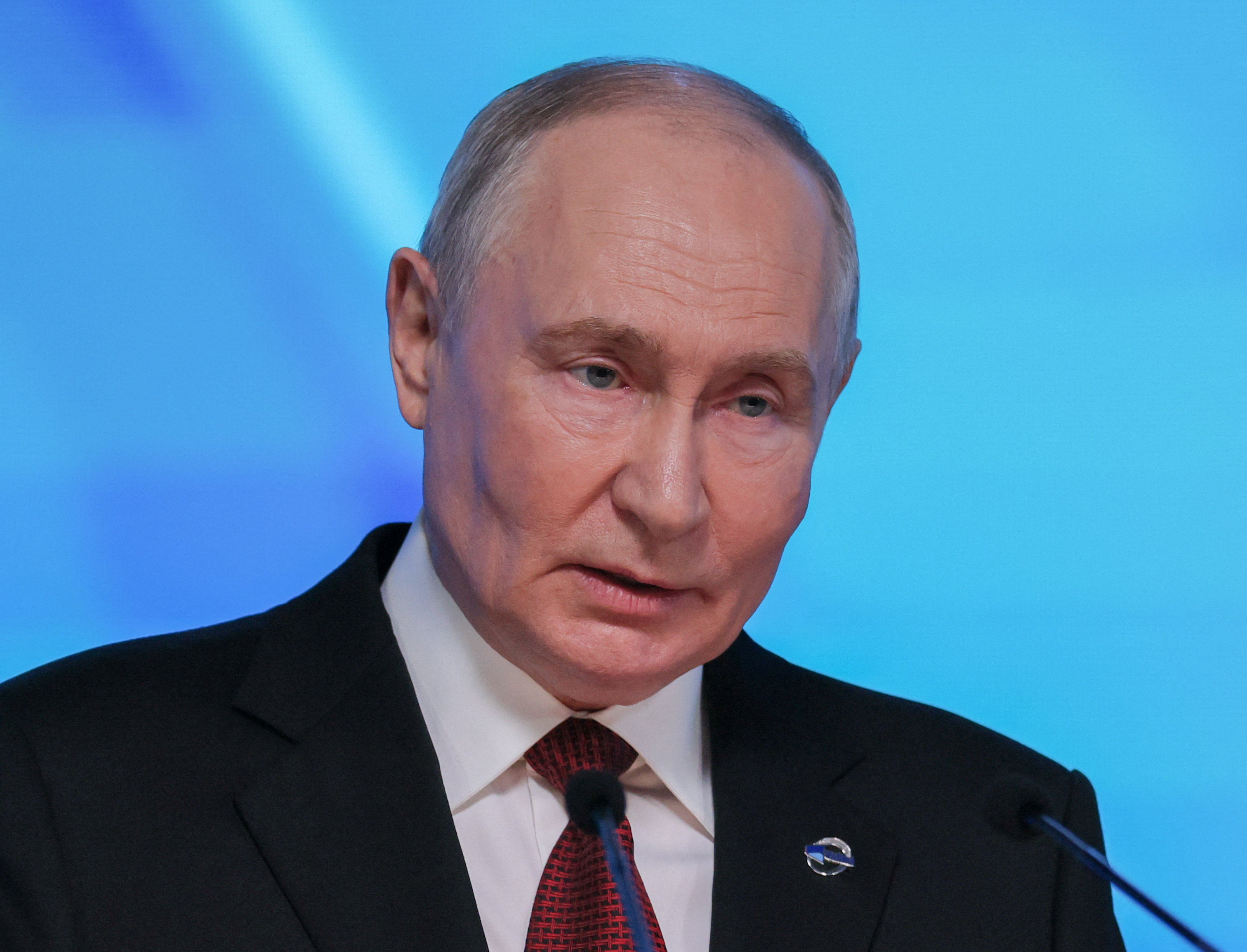 Vladimir Putin amenazó con desplegar "todas las armas" del arsenal de Rusia ante un ataque directo: "Es inevitable"