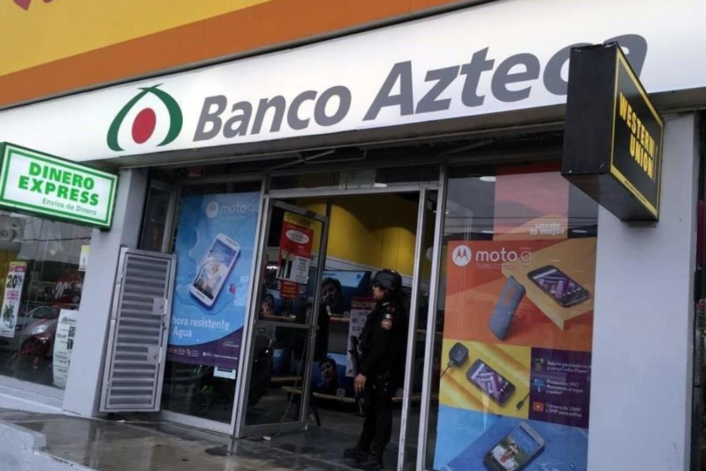 Sucursal de Banco Azteca, propiedad de Salinas Pliego (Foto: Twitter/@ConfidencialMx_)