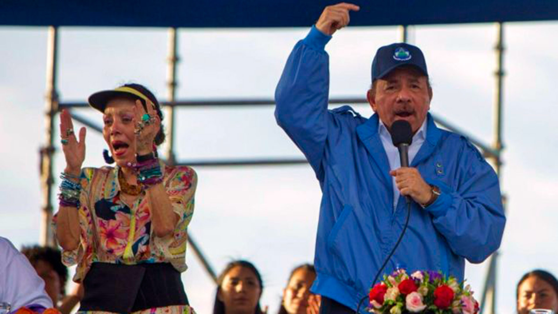 Los dictadores sandinistas Daniel Ortega y Rosario Murillo, durante un acto oficialista en Managua