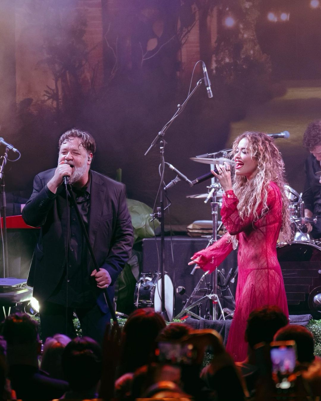 "Gracias por los recuerdos con mis seres queridos y a Russel Crowe por pedirme que me uniera a ustedes en Sydney"
Foto: Instagram/Rita Ora