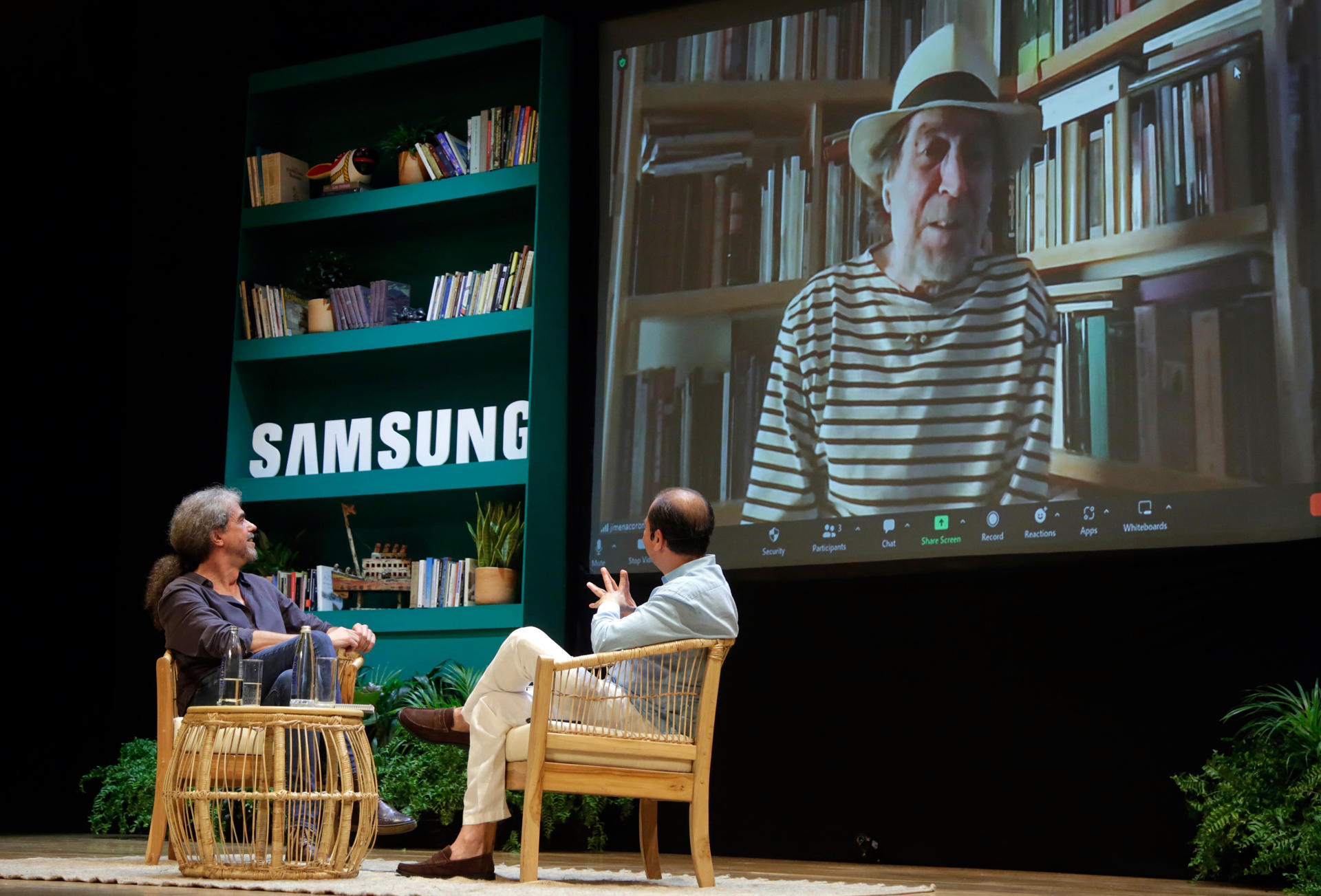 Joaquín Sabina sorprendió a todos en el Hay Festival de Cartagena de Indias (Foto: Ricardo Maldonado Rozo / Efe)