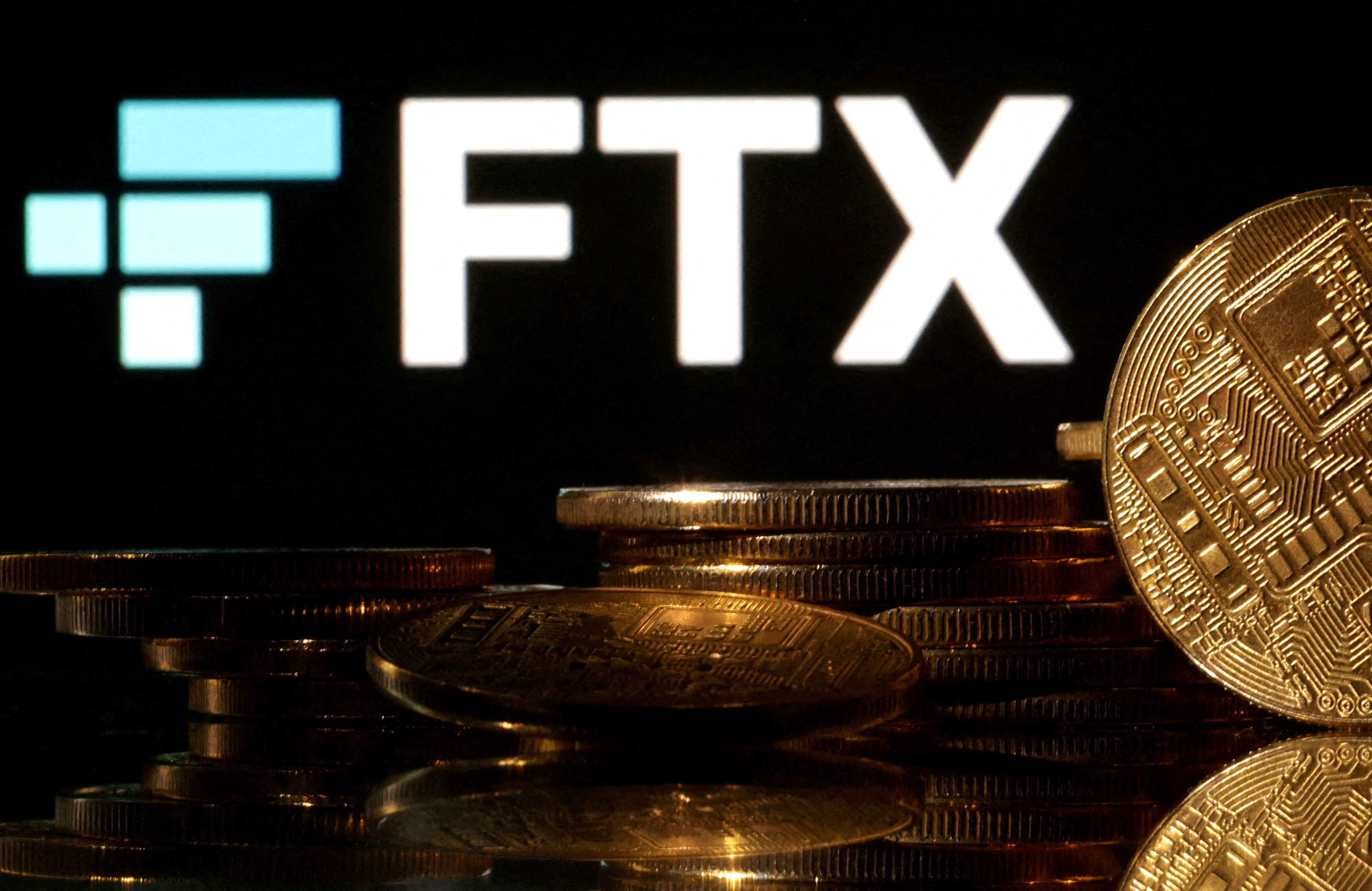 FTX, que llegó a estar valorada en 32.000 millones de dólares, podría tener más de un millón de acreedores en todo el mundo. REUTERS/Dado Ruvic/Illustration/File Photo