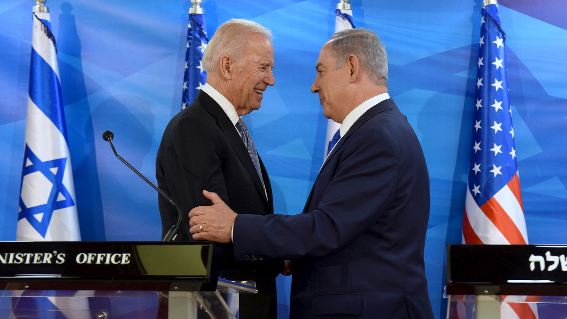 Biden felicitó a su “amigo” Netanyahu y confió en que apoyará la solución de los dos Estados para lograr la paz con el pueblo palestino (REUTERS)