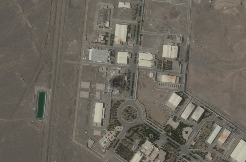 El OIEA no detecta que Irán haya reconstruido sus instalaciones bombardeadas y le pide que colabore