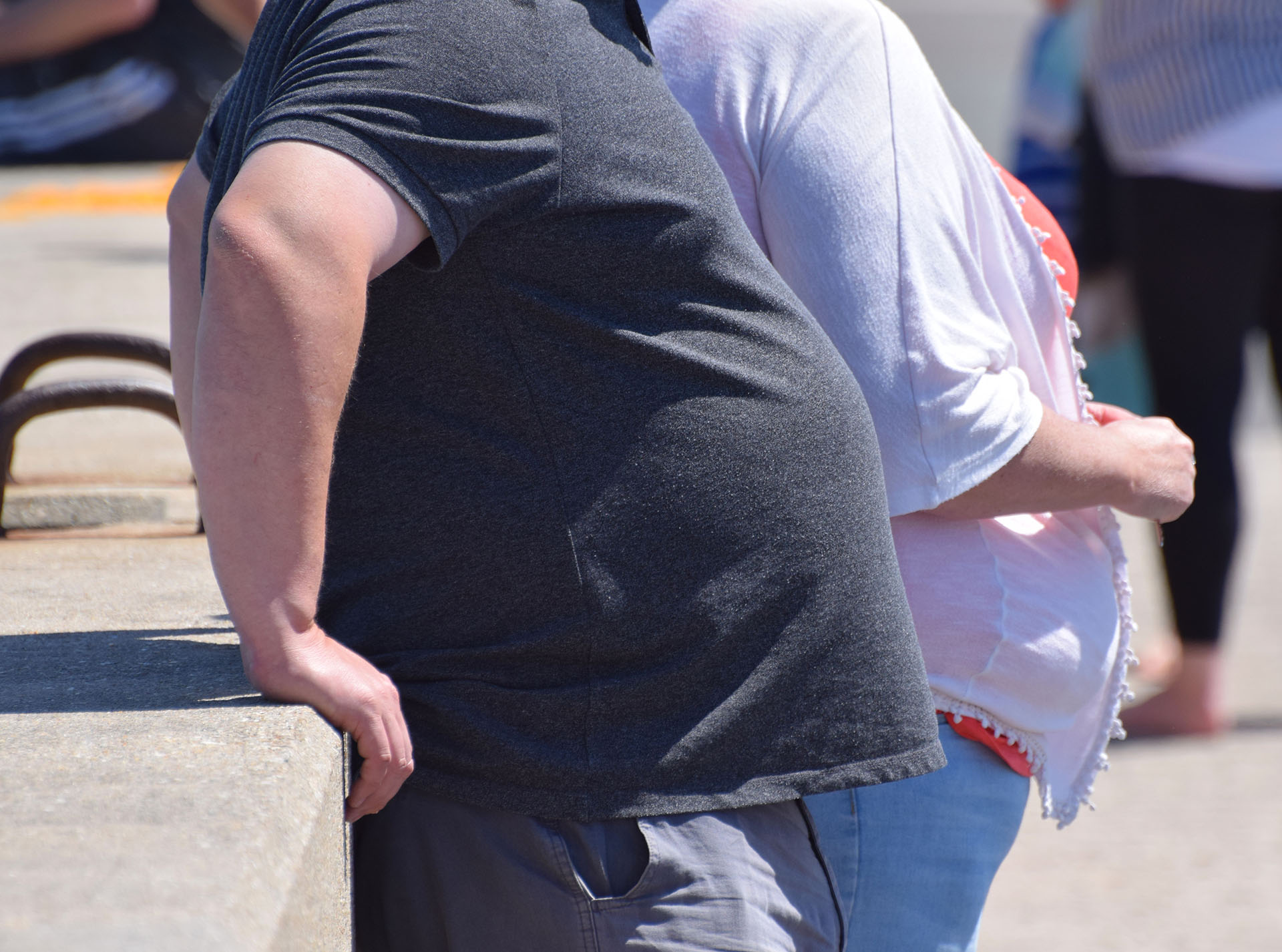 Según la OMS, la obesidad es una pandemia de tipo no infeccioso, causante, antes del aislamiento, de 2,8 millones de muertes anuales por enfermedades relacionadas (Shutterstock)